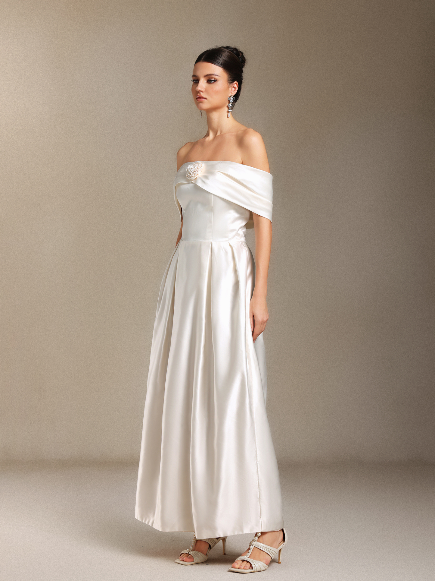 Oly Bare shoulders Flower Straight cylinder maxi formal dress