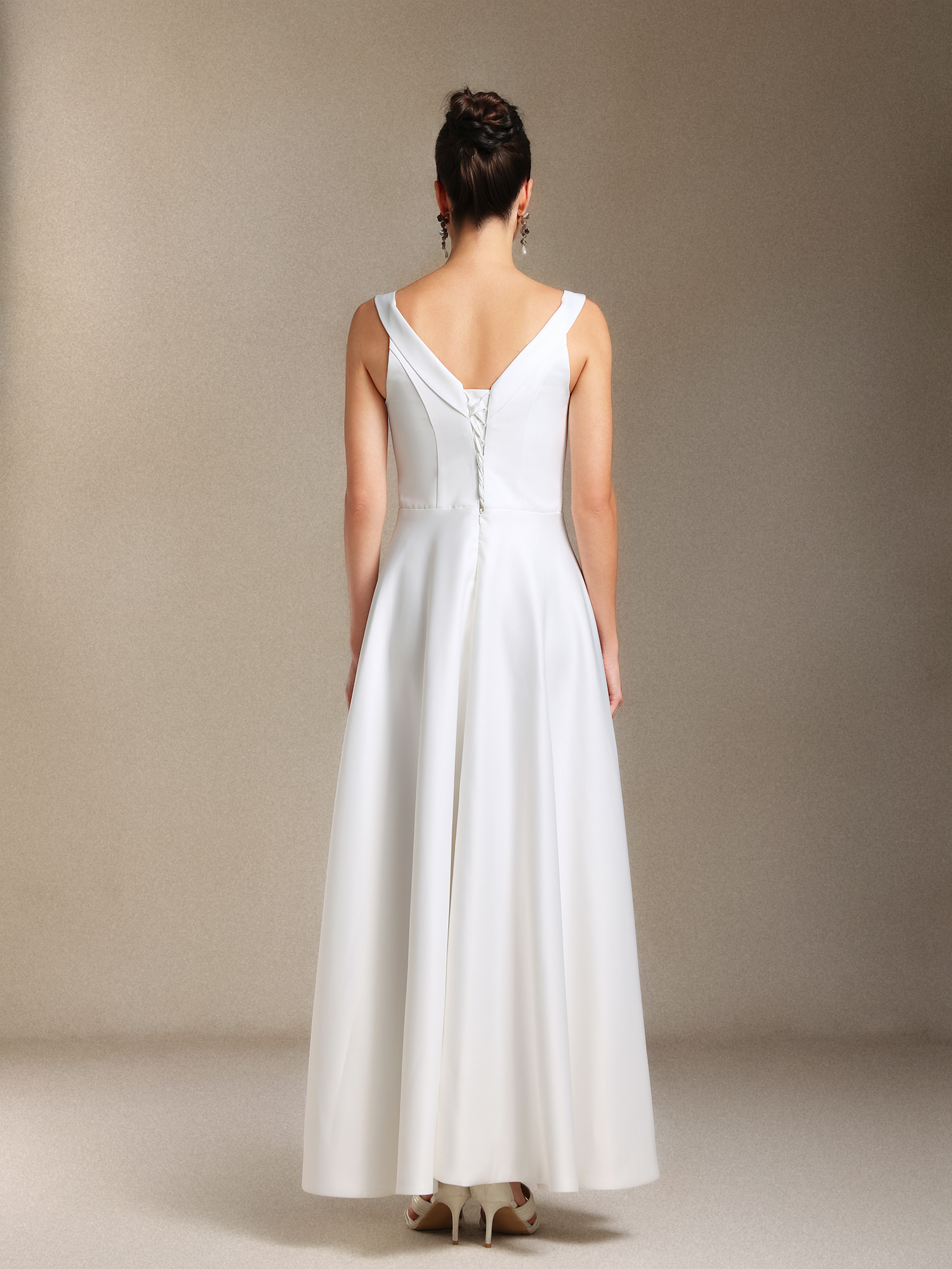 Fakula Fang Ling  Three-dimensional cutting Midi length evening dress