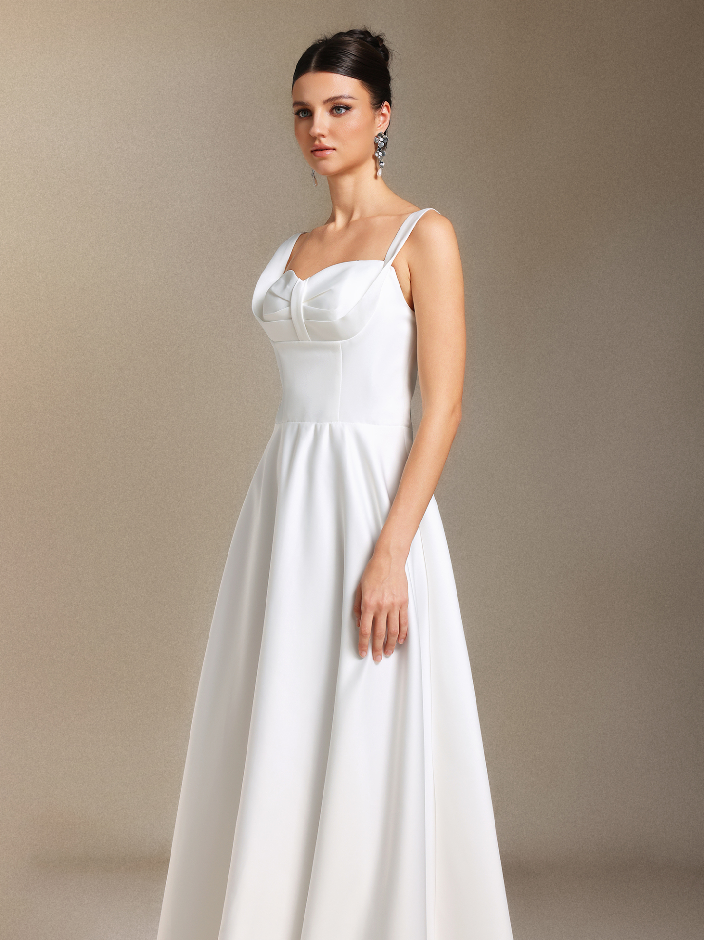 Fakula Fang Ling  Three-dimensional cutting Midi length evening dress