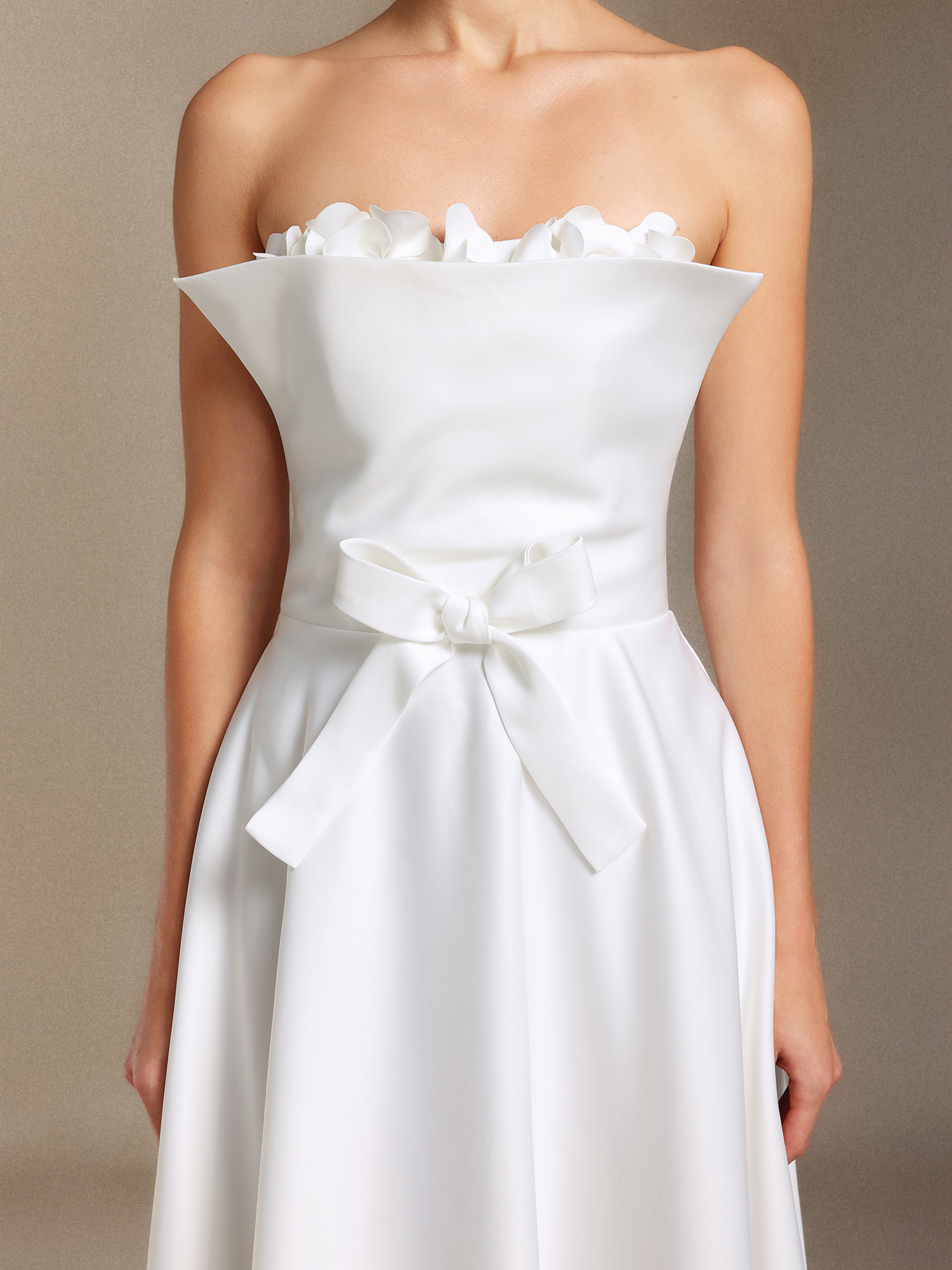 Kyler Flower Chest smearing Bow Midi length evening dress