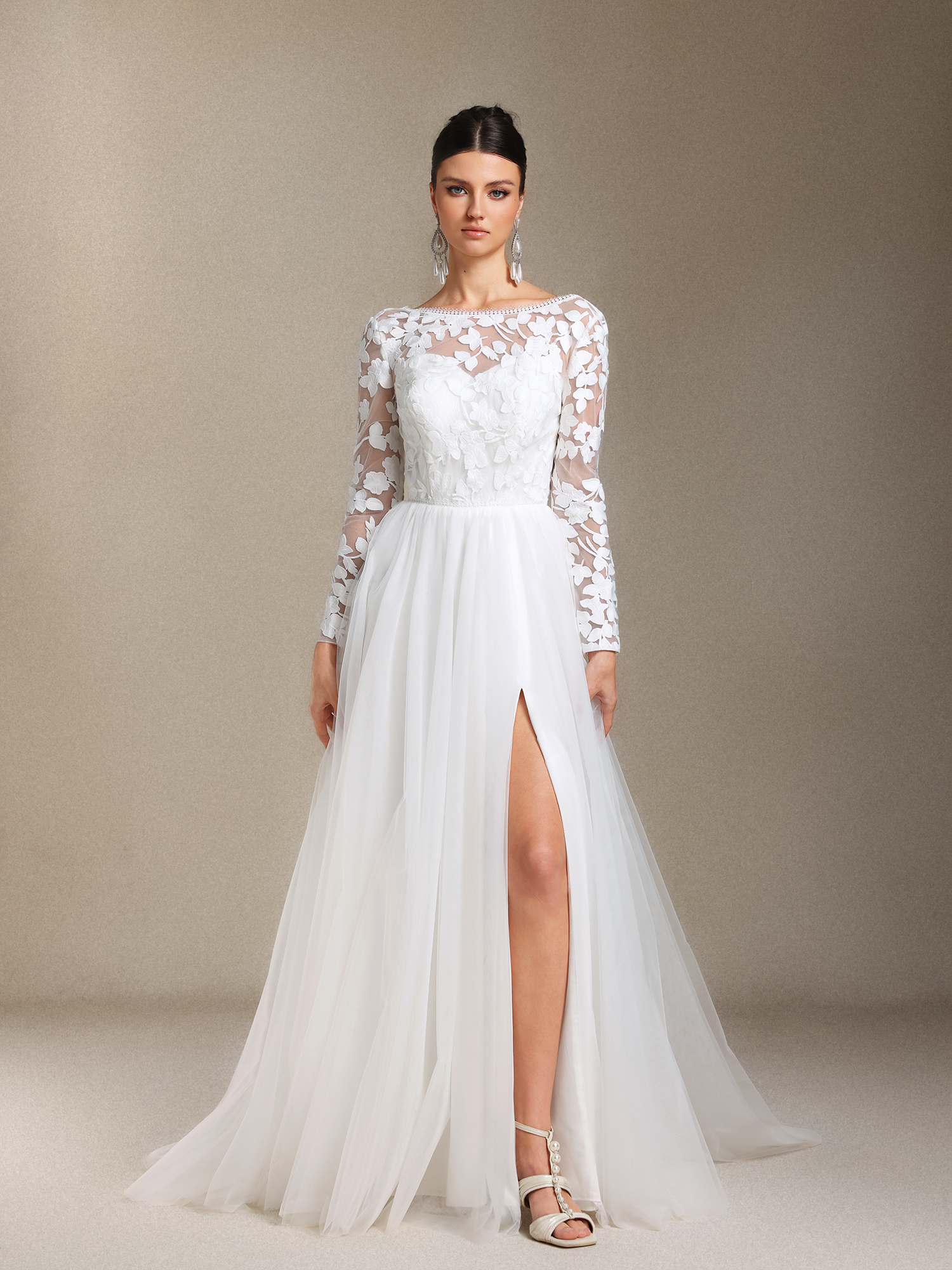 Gilda Long sleeves LaceMesh yarn Trailing maxi wedding dress