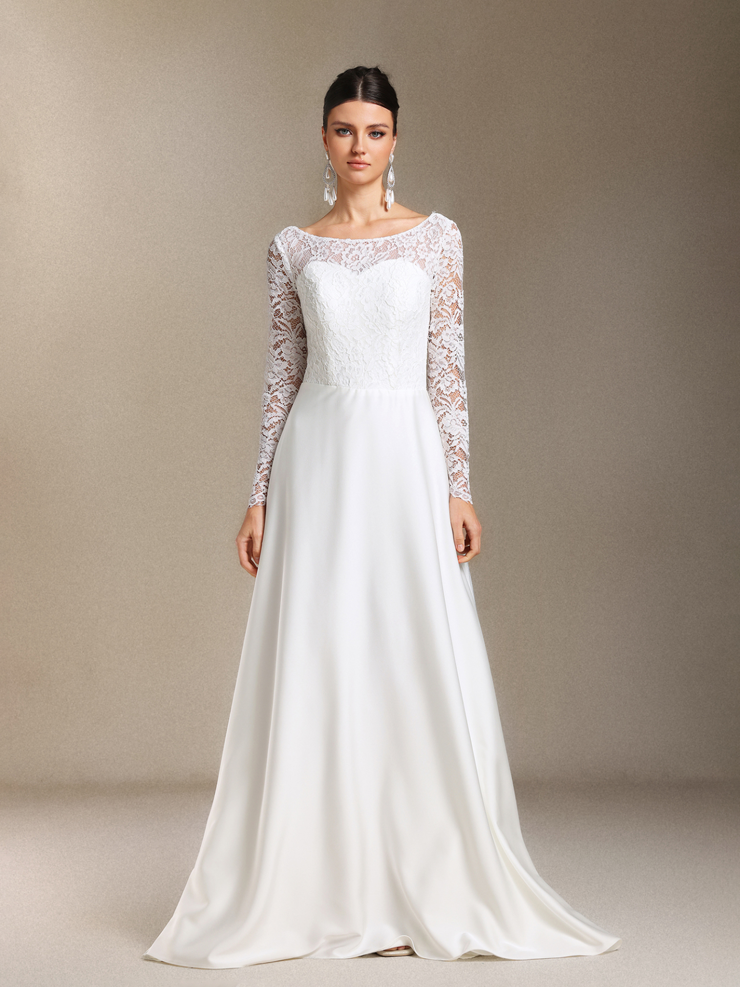 Mavis Lace Backless Trailing maxi wedding dress