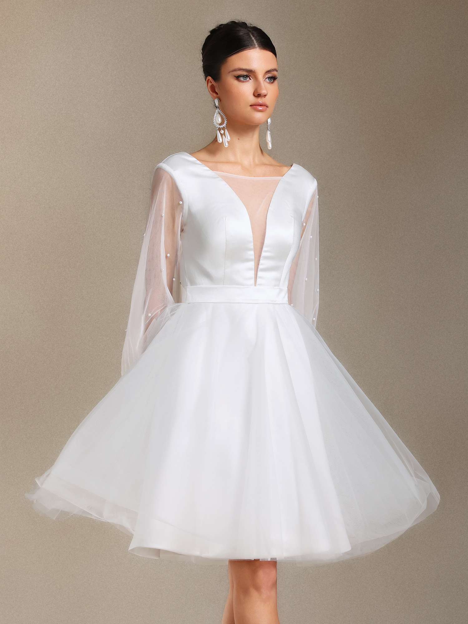 ベスト各サイズ Maka Long sleeves Pearl Satin V-neck Mini wedding dress – Bellabarnett