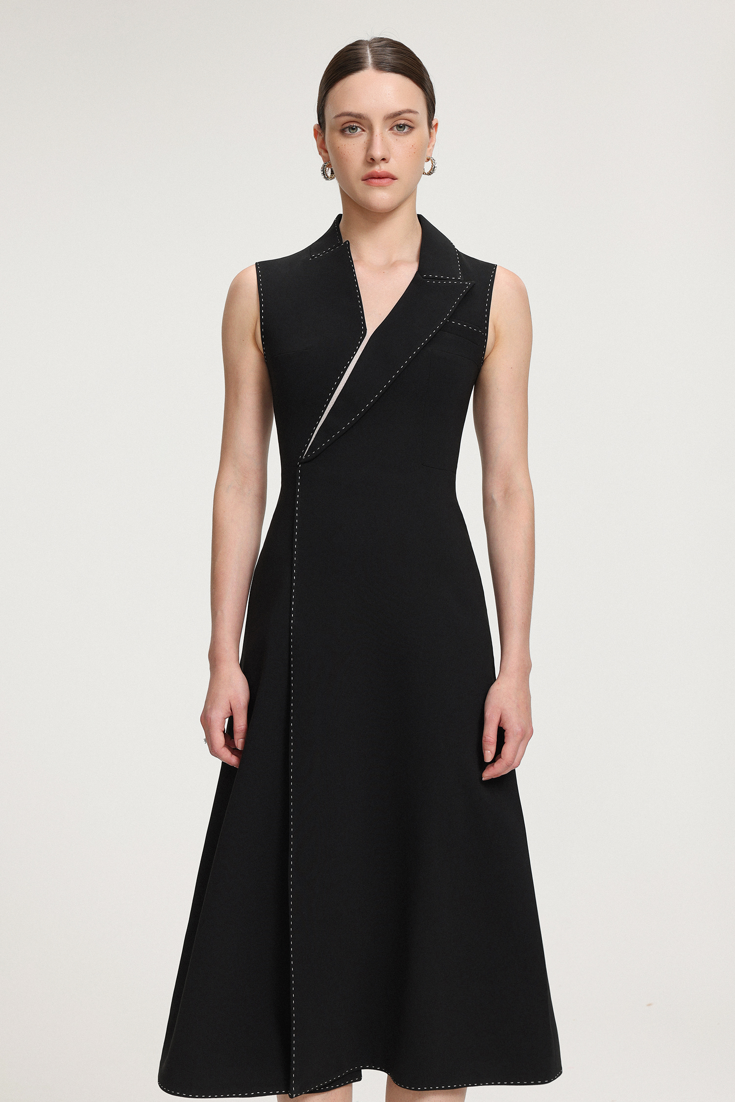 Contrast-Stitched Crepe Midi Dress