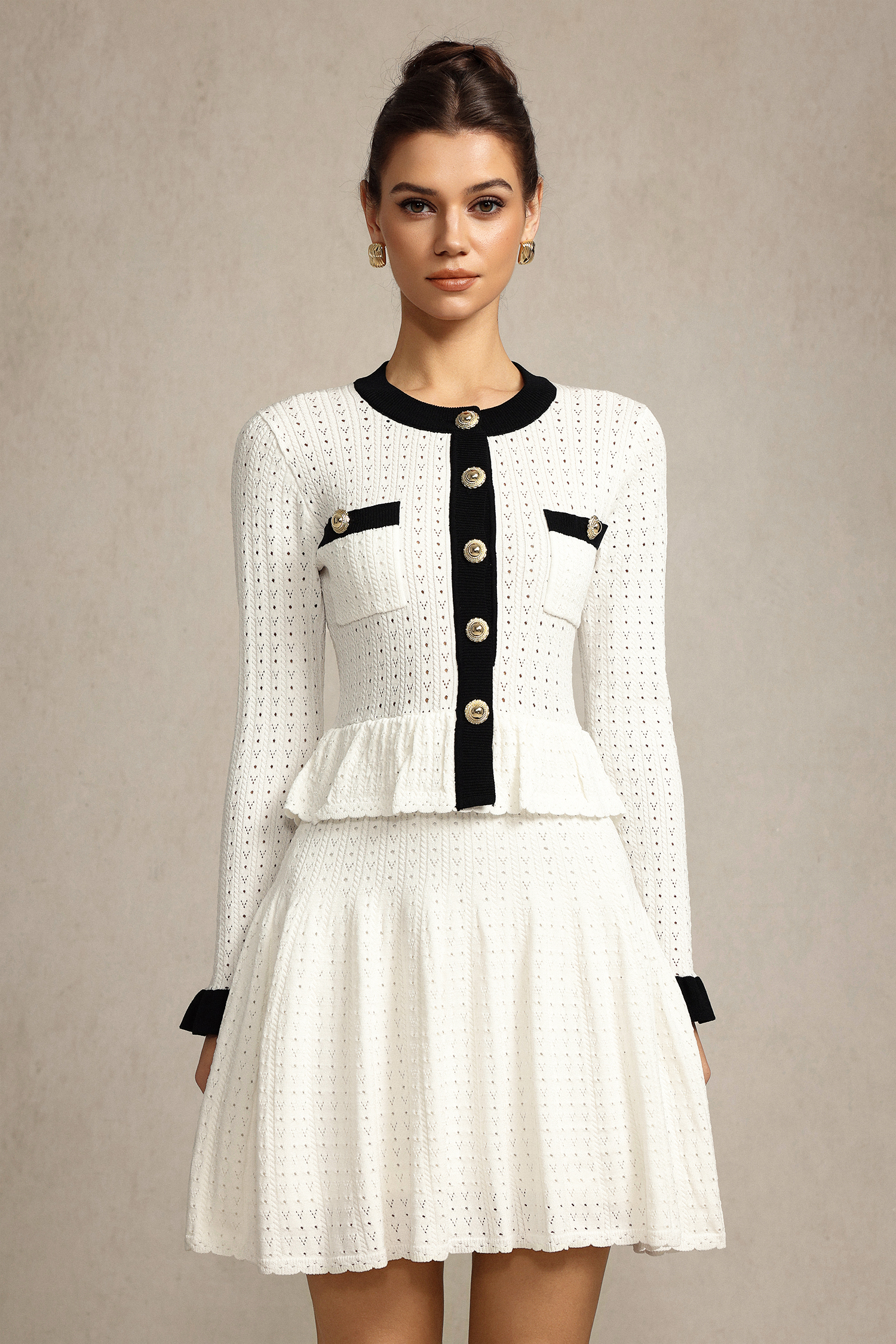 Xanty Round Neck Long Sleeves Folds Mini Dress