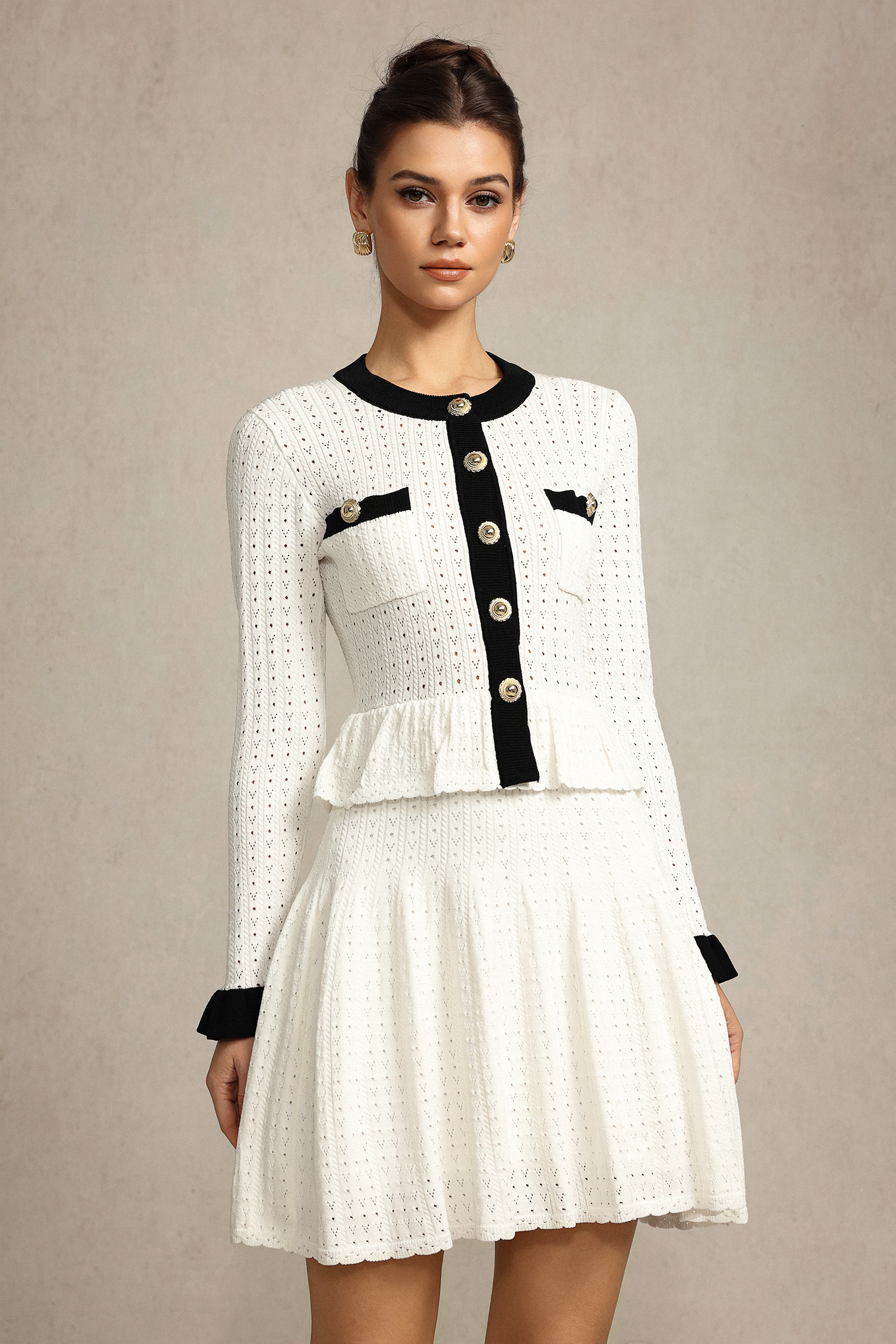 Xanty Round Neck Long Sleeves Folds Mini Dress