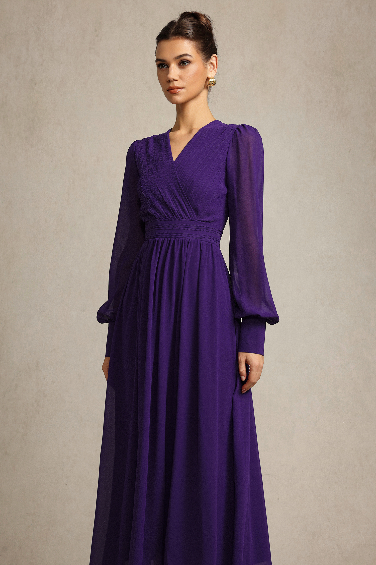 Savia Long Sleeves Folds Maxi Dress