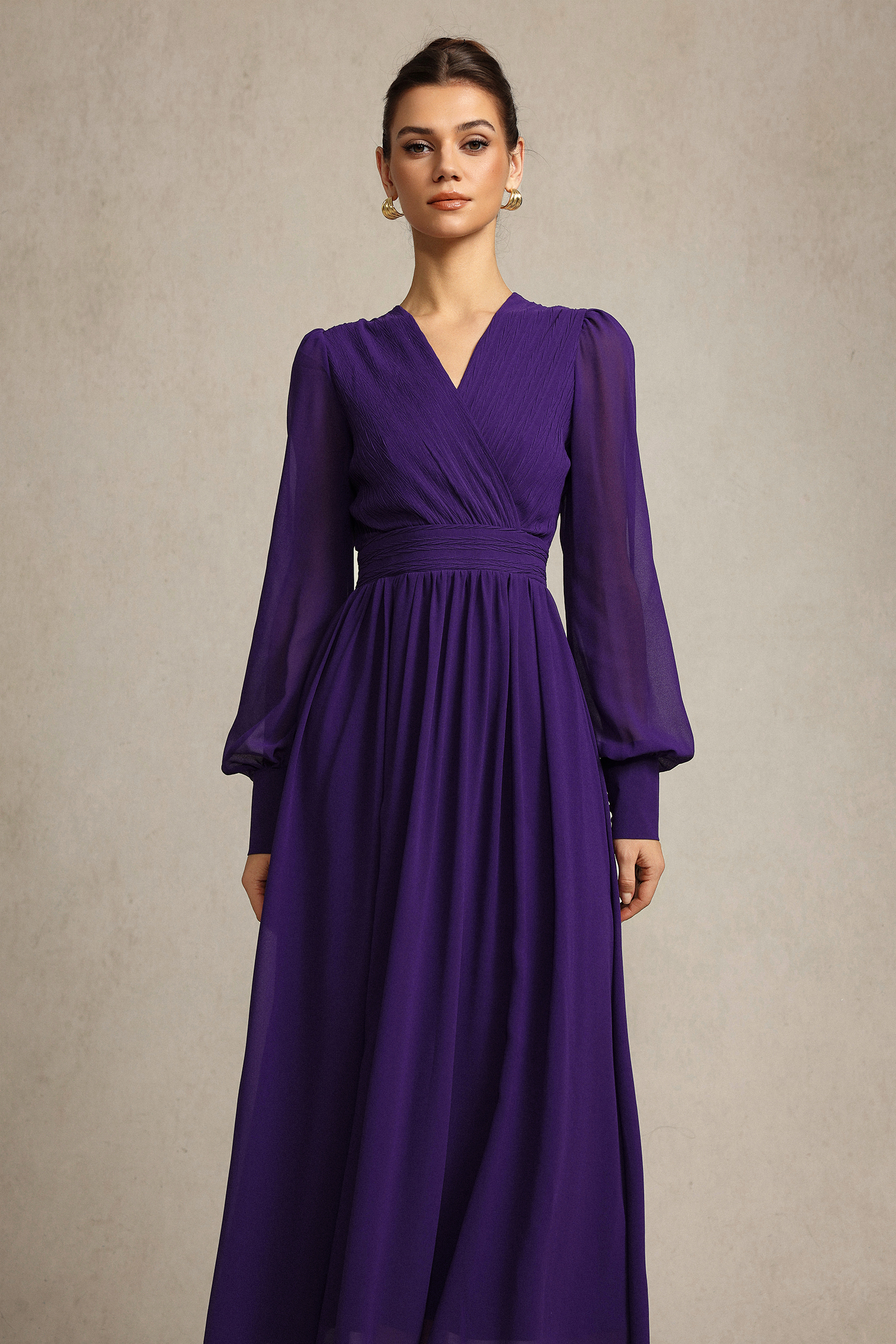 Savia Long Sleeves Folds Maxi Dress