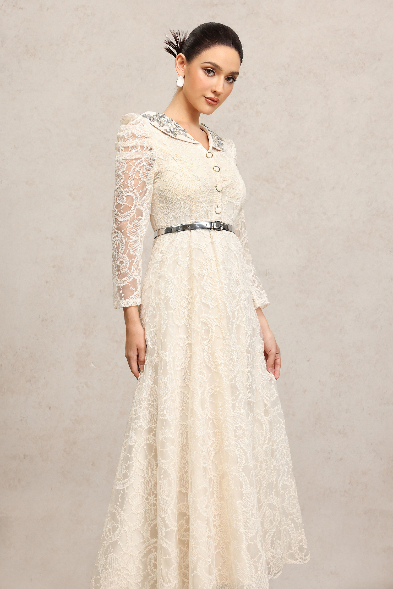 Umeko Long Sleeves Lace Diamond Maxi Dress