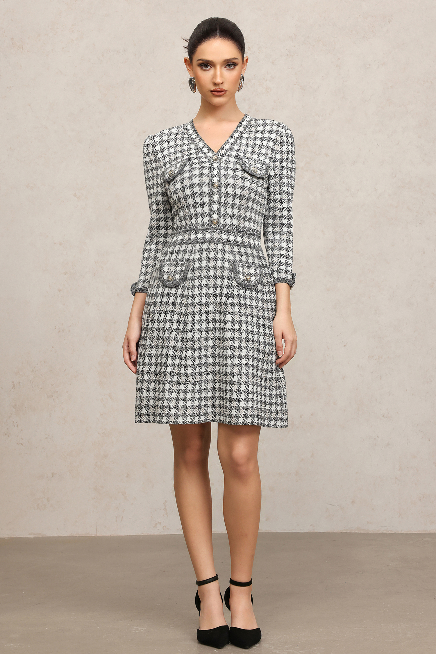 Salerio Houndstooth Long Sleeves Mini Dress