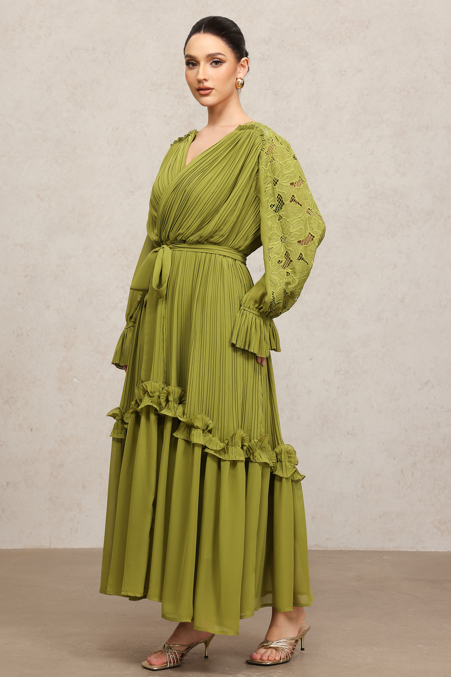 Gaki Long Sleeves Folds Flowers Maxi Dress