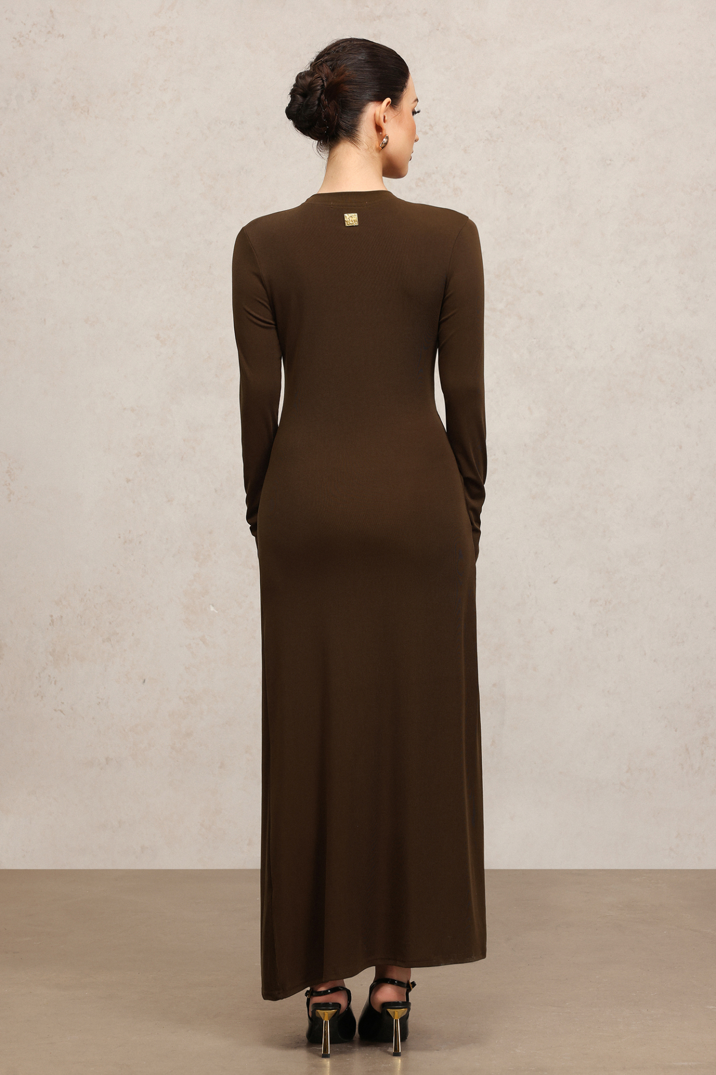 Koko Round Neck Long Sleeves Folds Maxi Dress