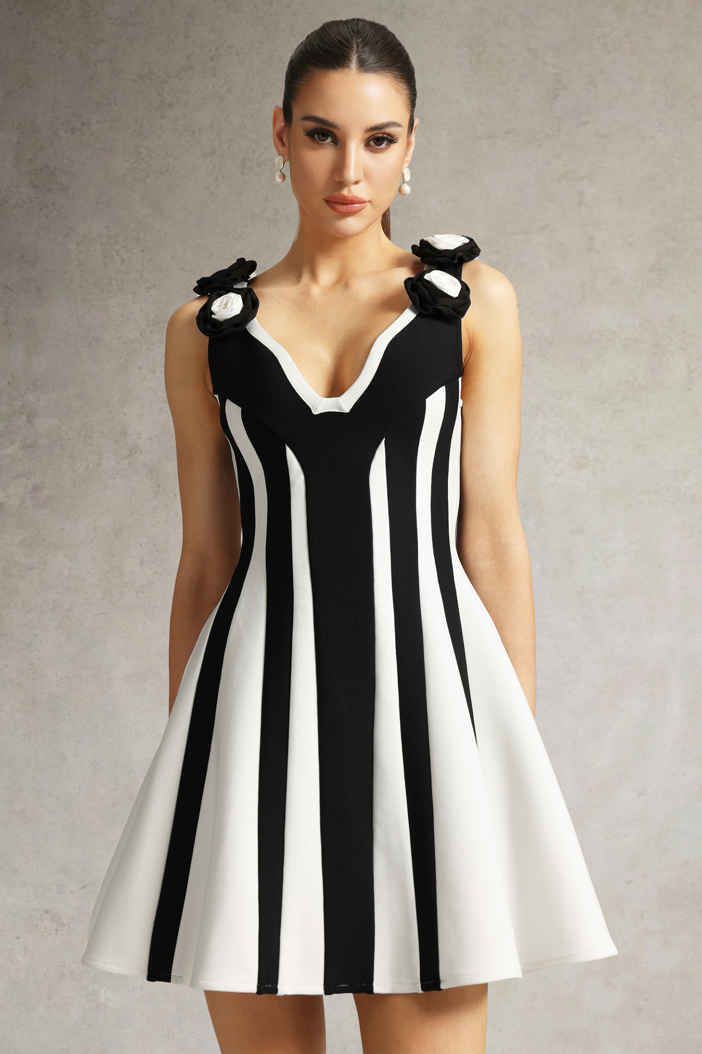 Serela Sleeveless V-Neck Flower Bandage Mini Dress