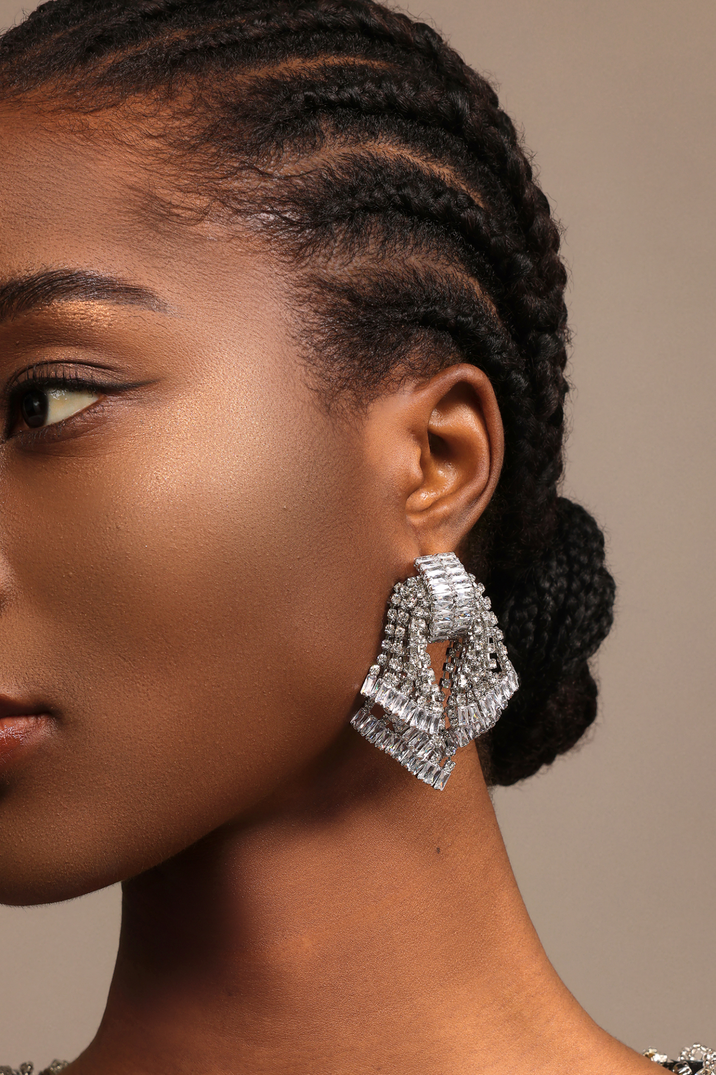 Sila Diamond Bow Earrings