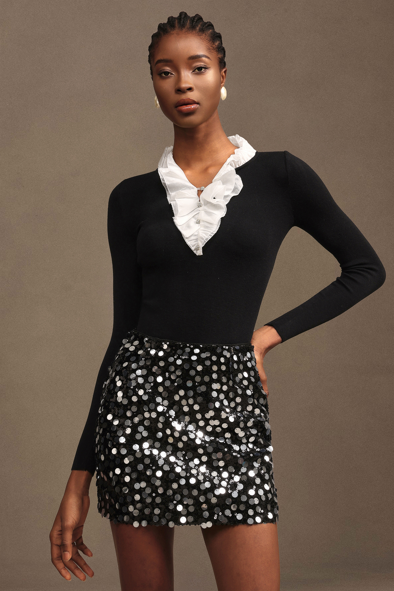 Emta Elegant Contour Long Sleeve Falbala Knit Top