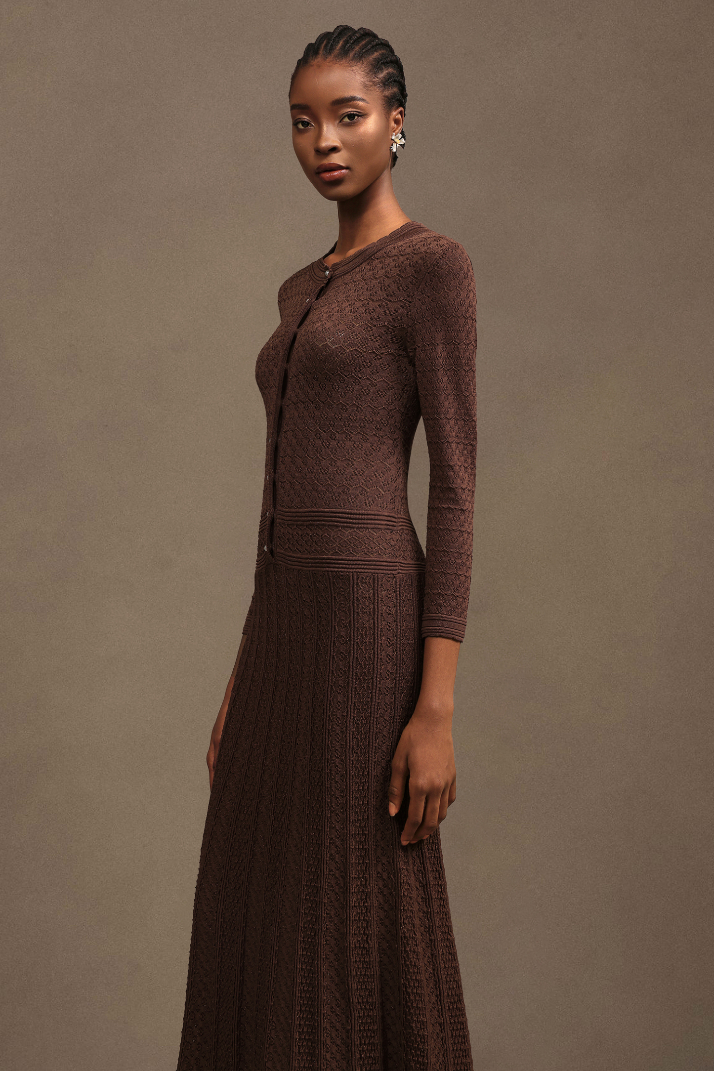 Varuni Elegant Contour Long Sleeve Textured Knit Maxi Dress