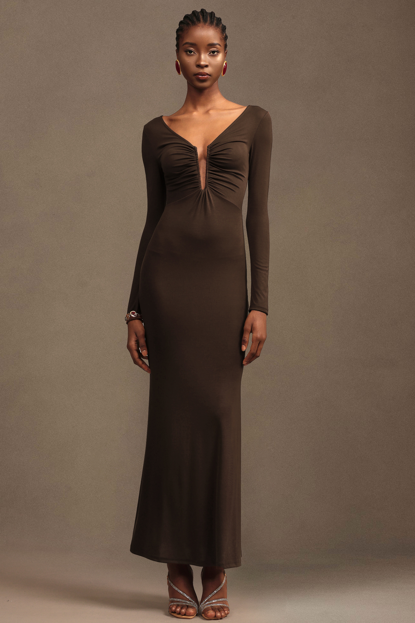 Iana Elegant Contour Ruched V Neck Long Sleeve Maxi Dress