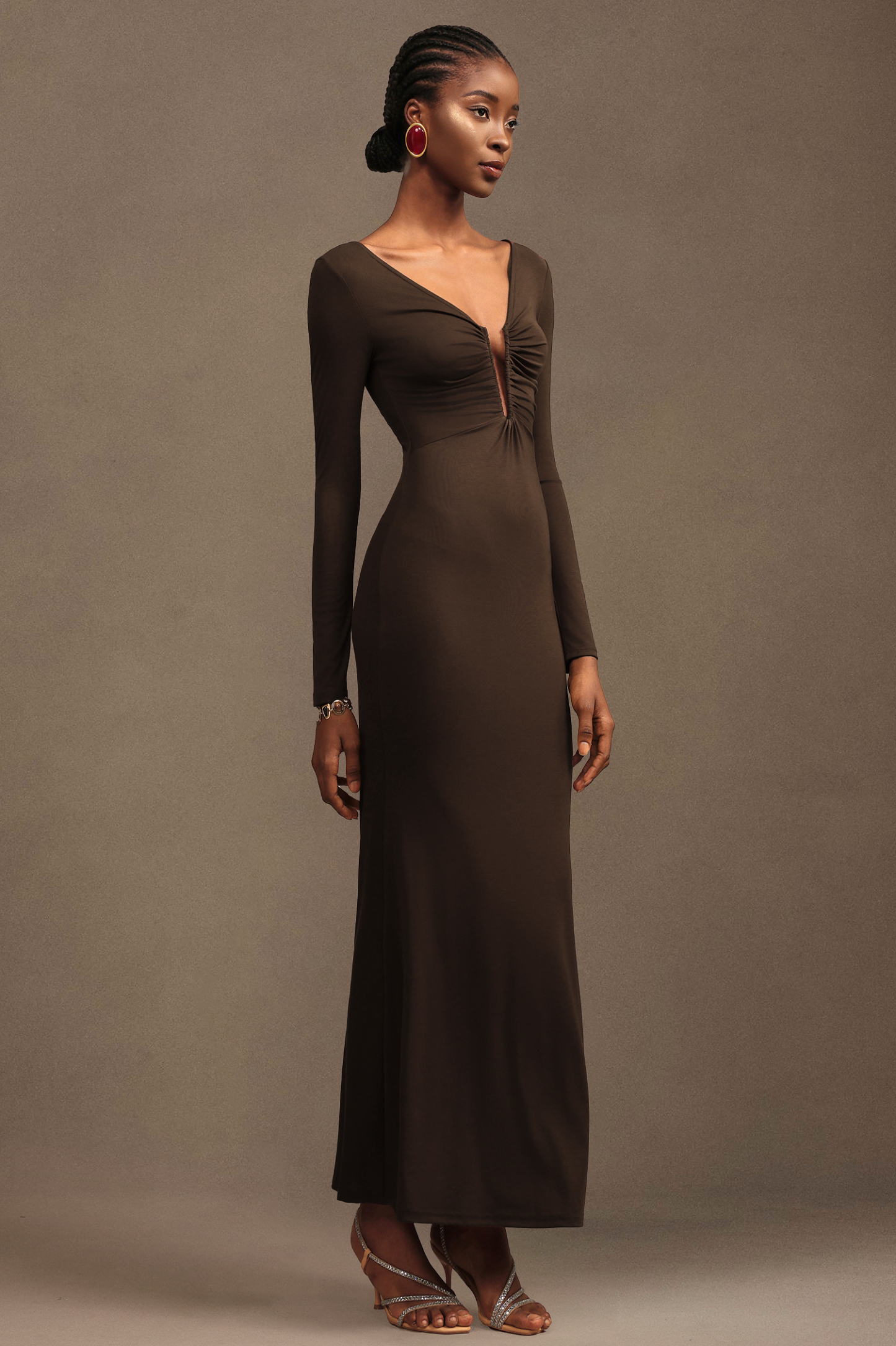 Iana Elegant Contour Ruched V Neck Long Sleeve Maxi Dress