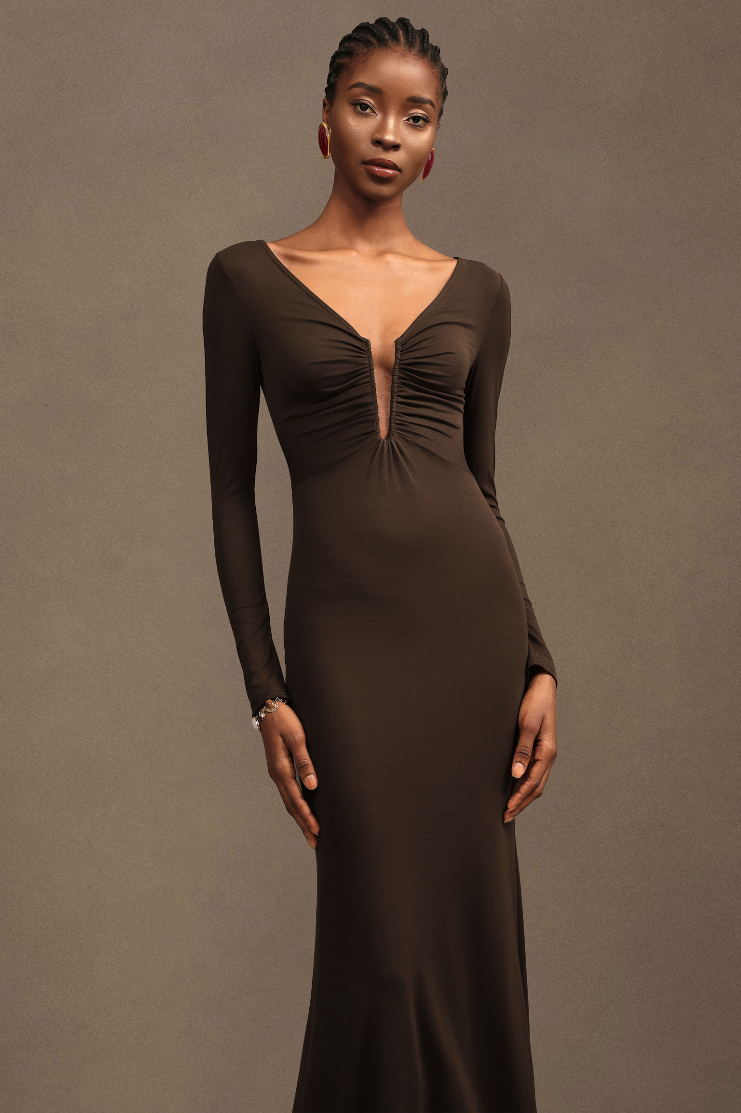 Iana Elegant Contour Ruched V Neck Long Sleeve Maxi Dress