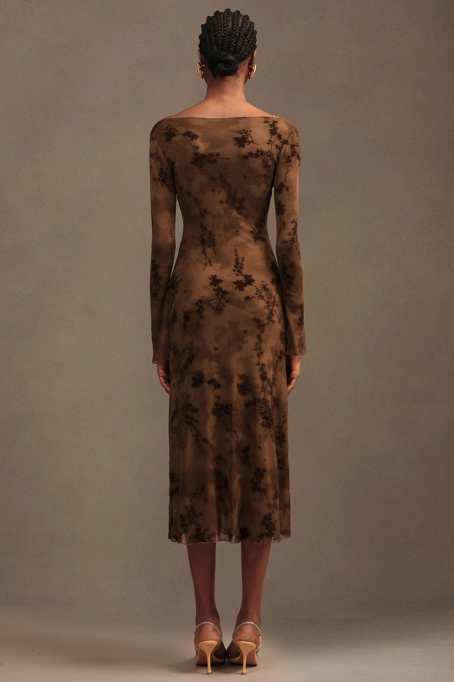 Jinx Elegant Contour Long Sleeve Mesh Midi Dress