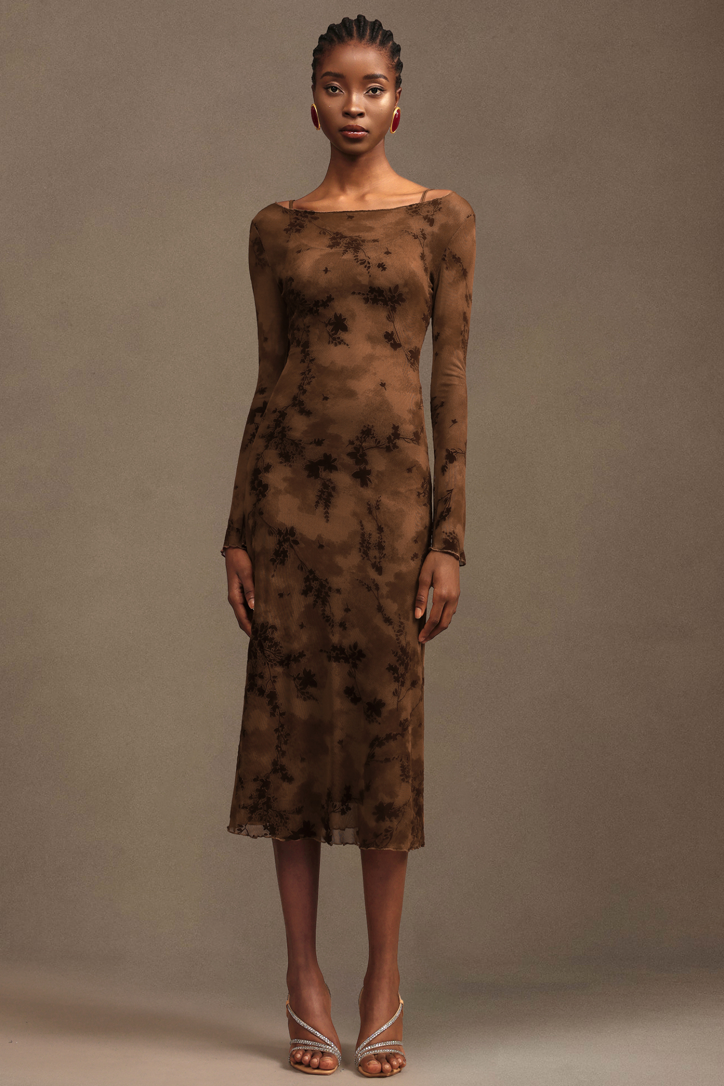 Jinx Elegant Contour Long Sleeve Mesh Midi Dress