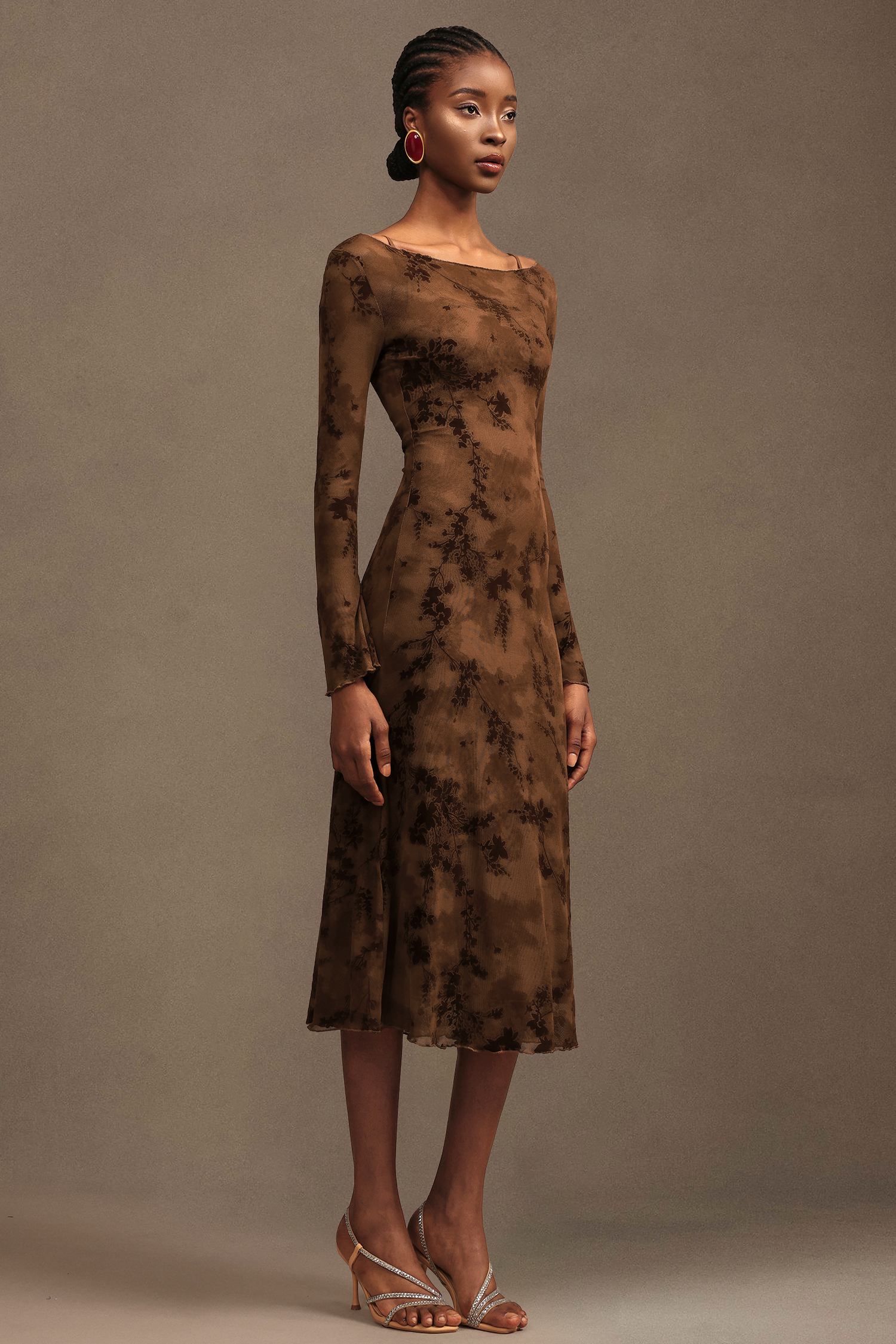 Jinx Elegant Contour Long Sleeve Mesh Midi Dress