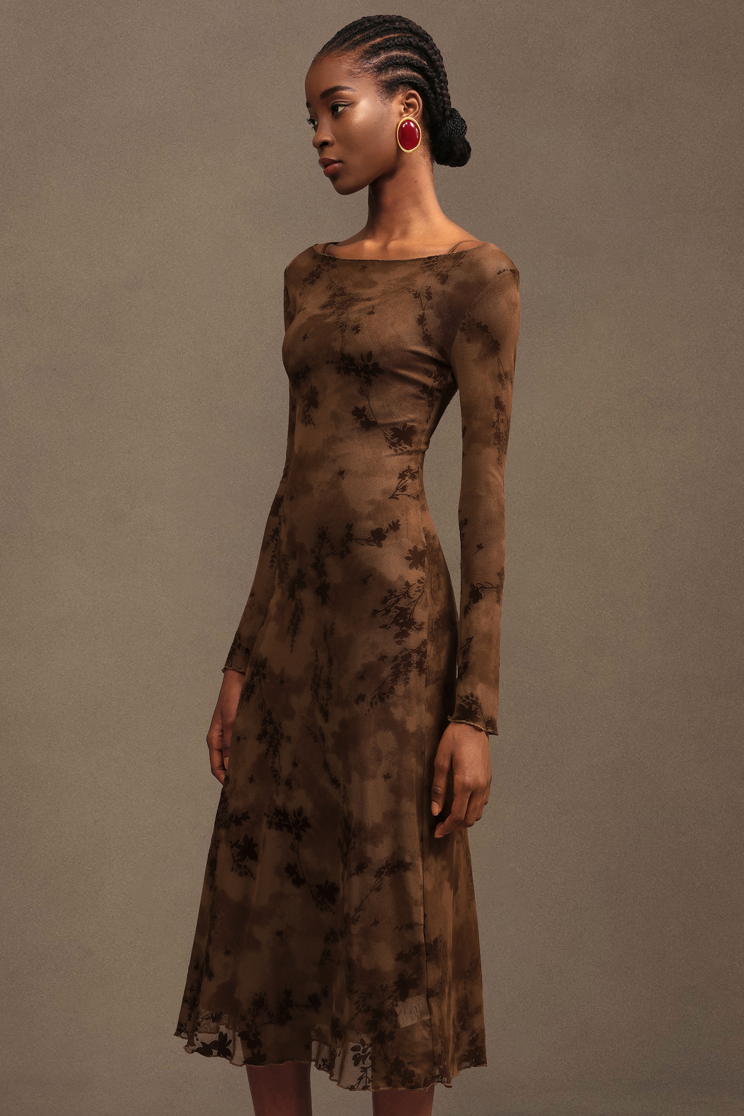 Jinx Elegant Contour Long Sleeve Mesh Midi Dress