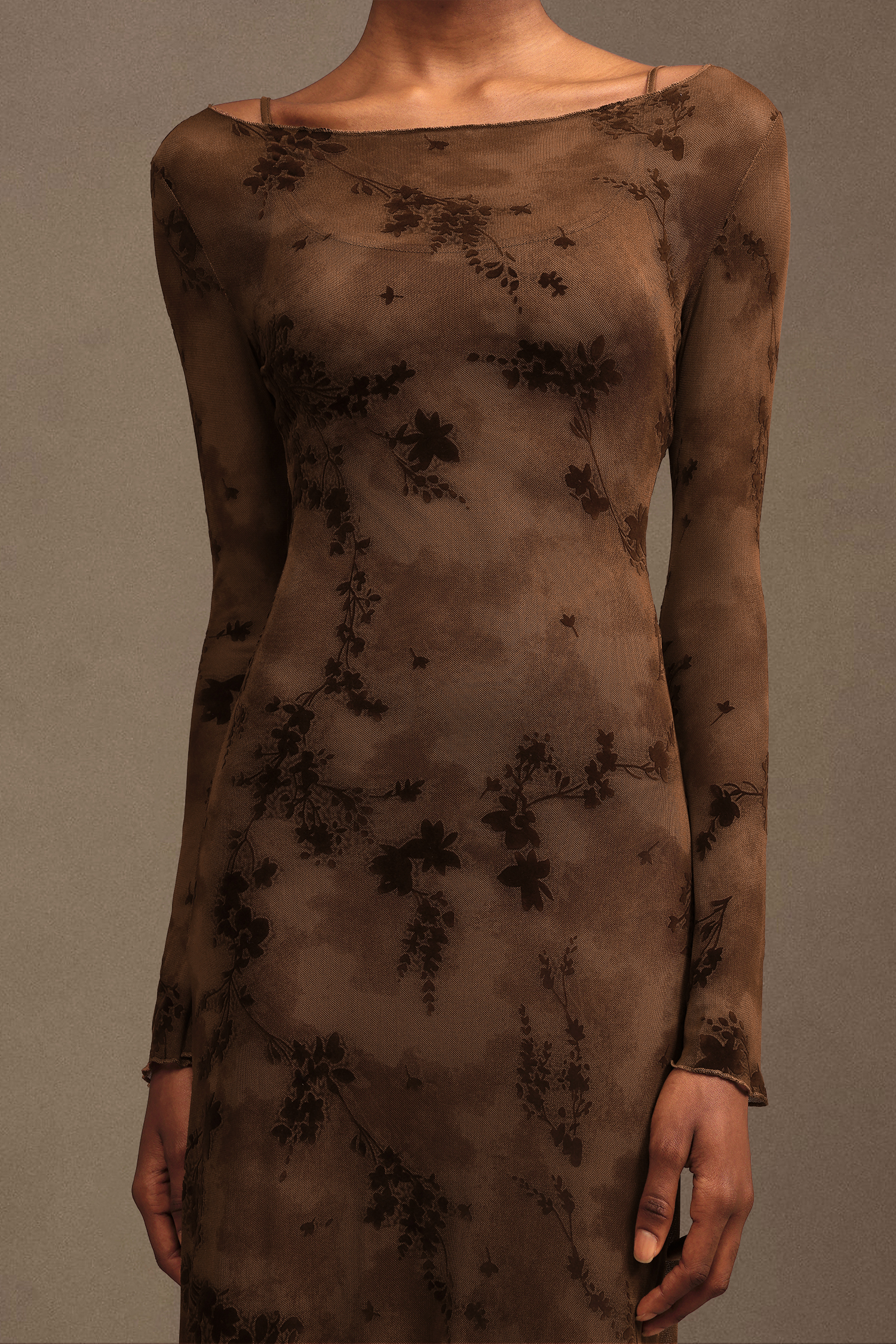 Jinx Elegant Contour Long Sleeve Mesh Midi Dress