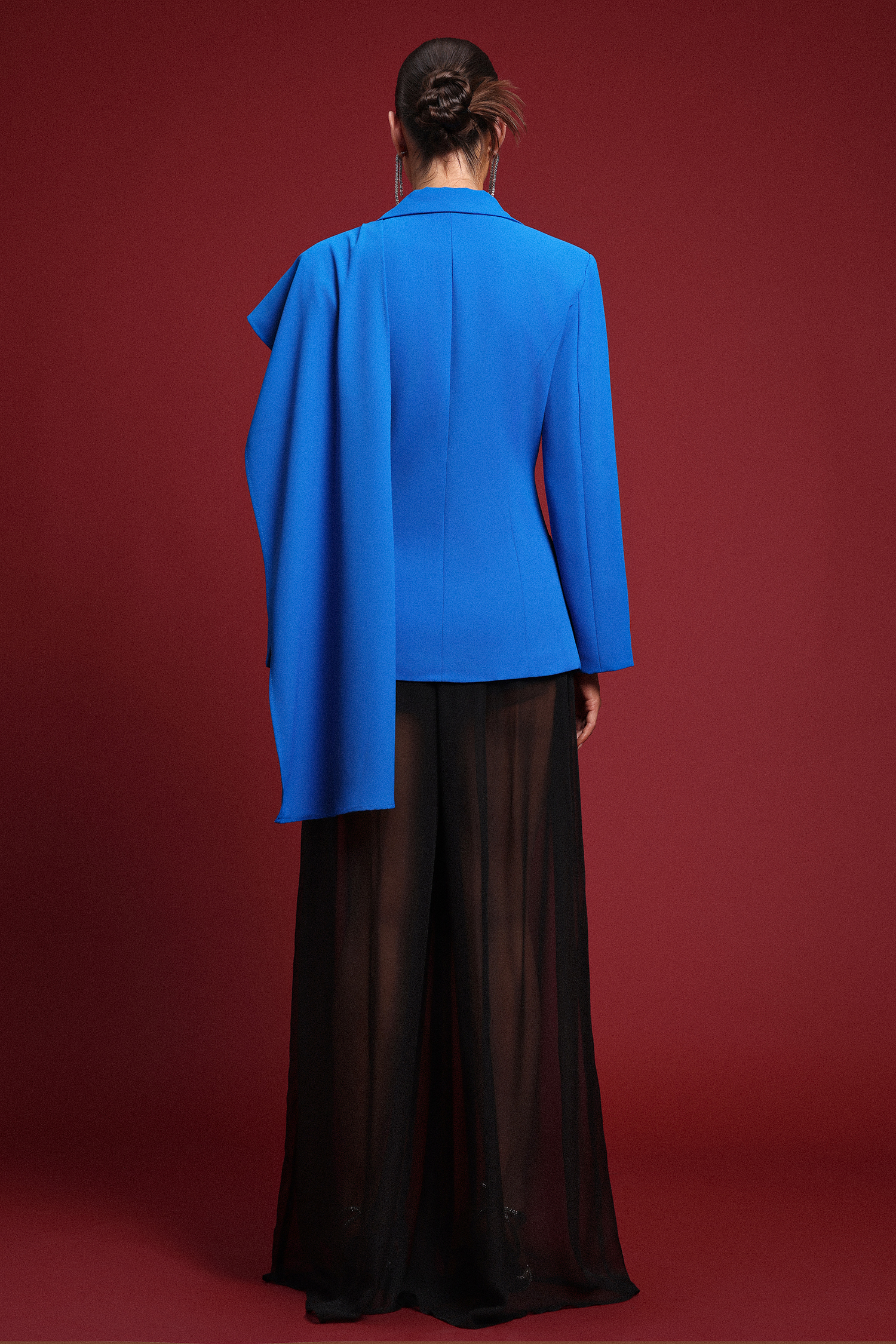 Diliro Classic Tailored Long Sleeve Draped Scarf Blazer