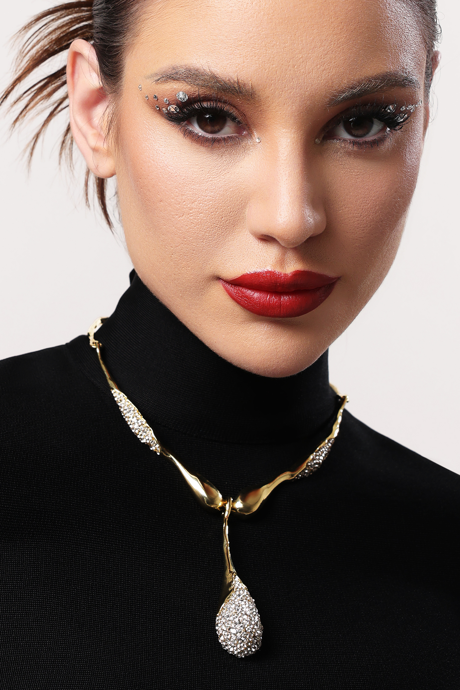 Yette Diamond Teardrop Necklace