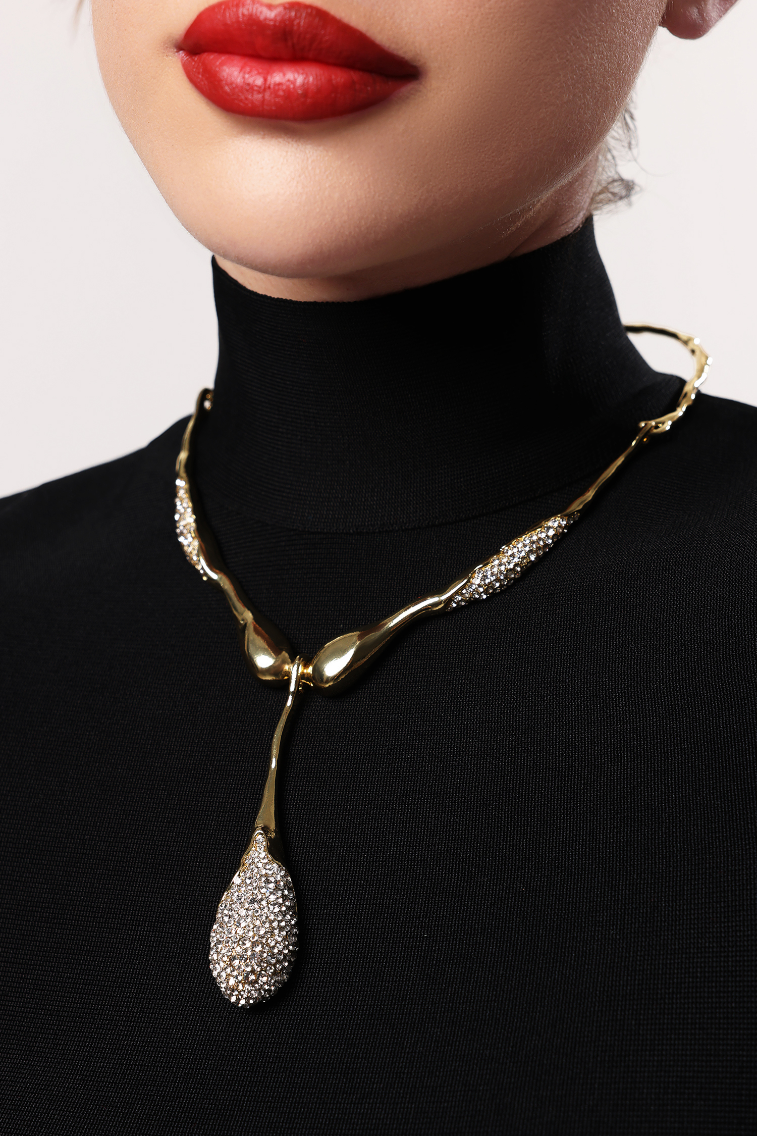 Yette Diamond Teardrop Necklace