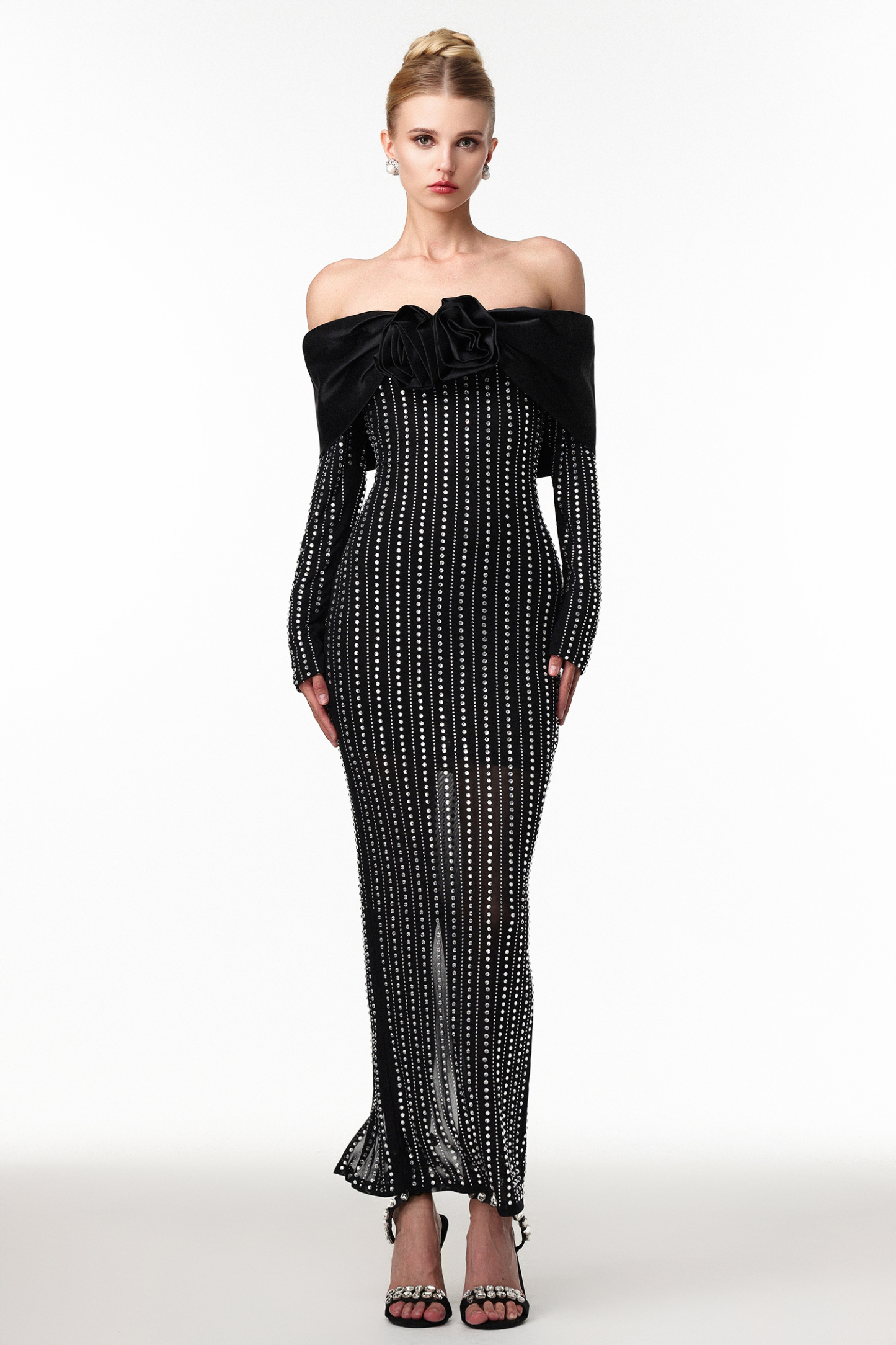 Uareni Elegant Contour Off Shoulder Crystal Floral Mesh Maxi Dress