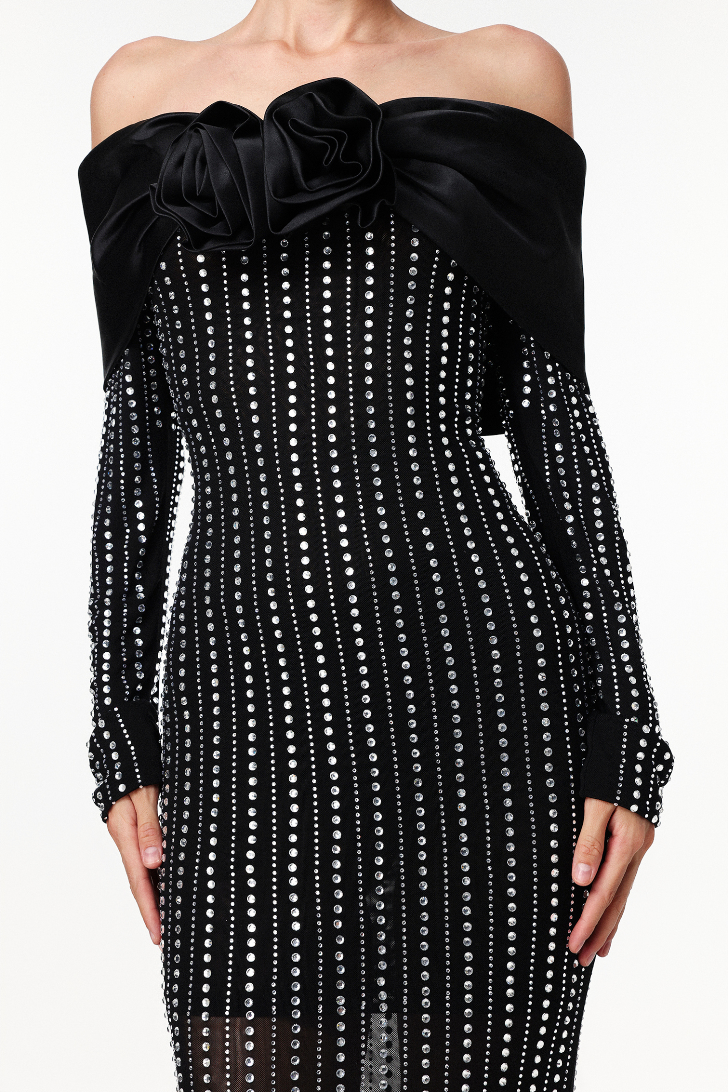 Uareni Elegant Contour Off Shoulder Crystal Floral Mesh Maxi Dress