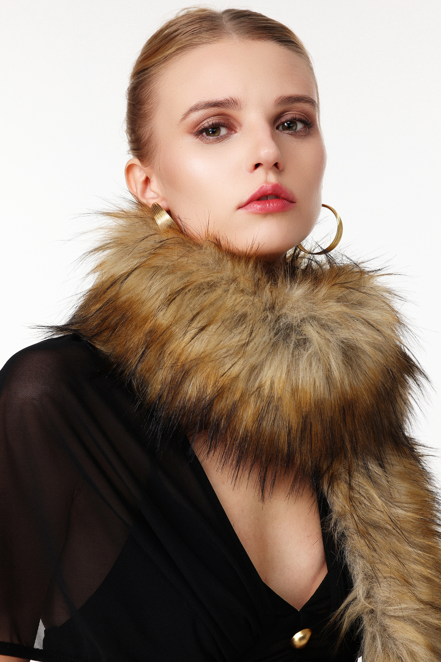 Dolores Long Faux Fur Shawl