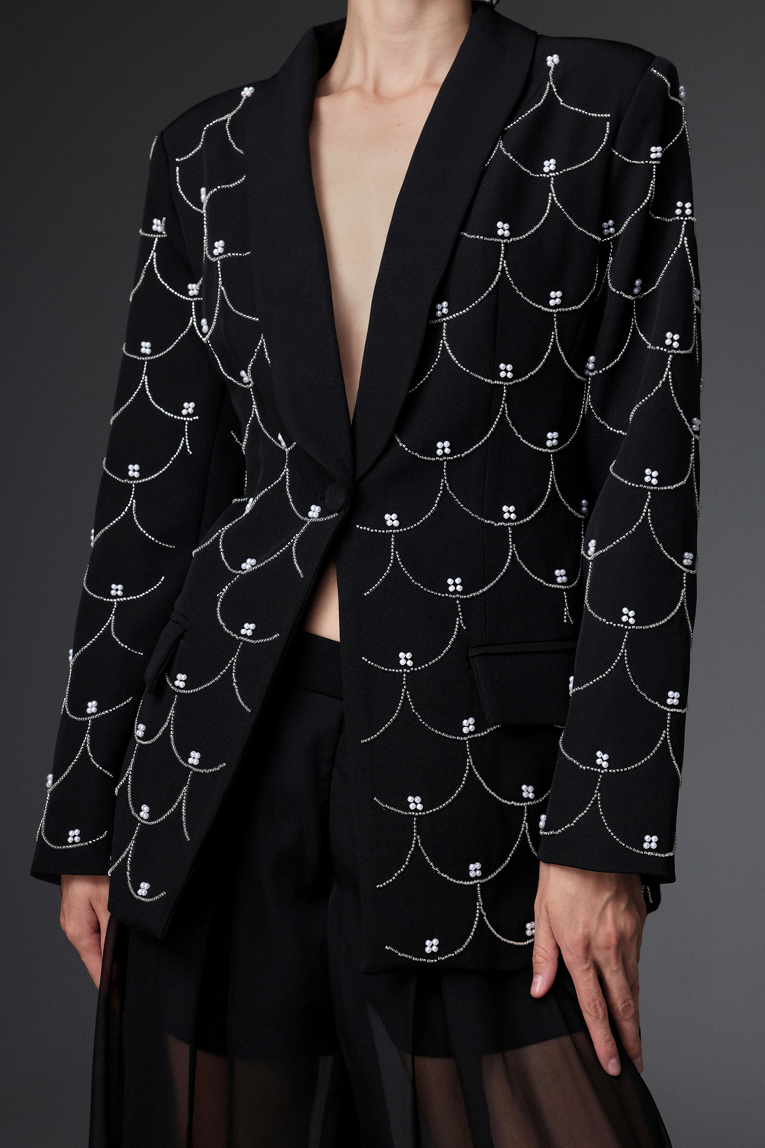 Terela Classic Tailored Long Sleeve Fish Scale Blazer