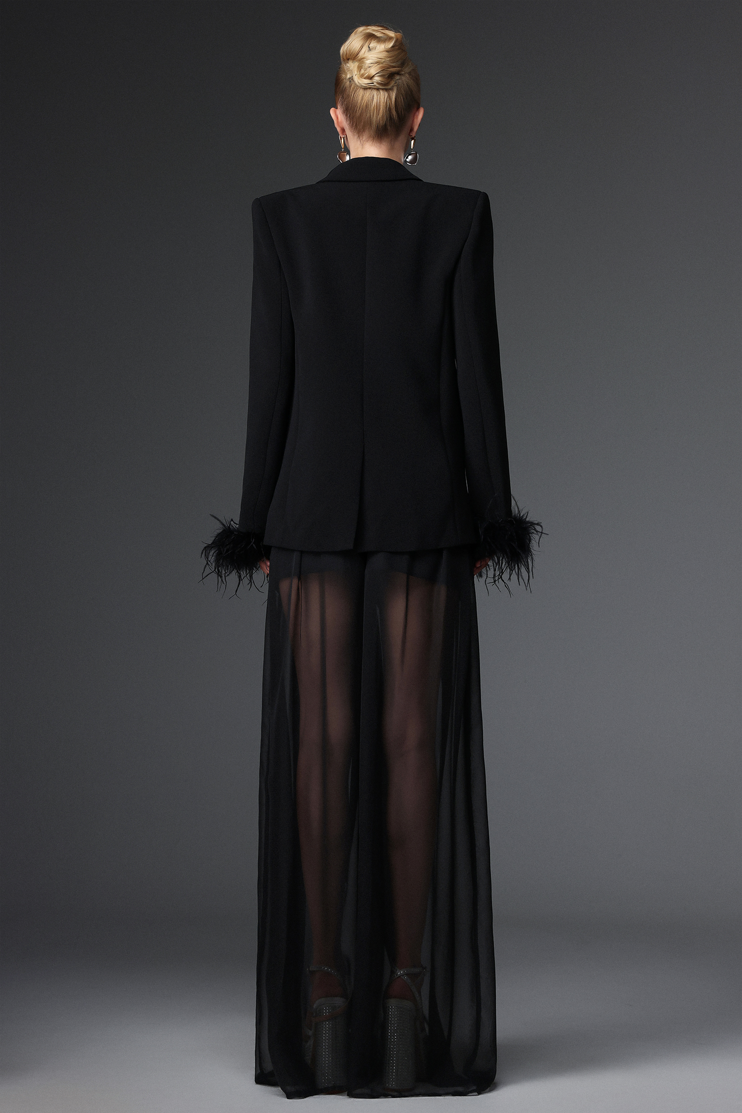 Zeren Classic Tailored Feather Cuff Blazer