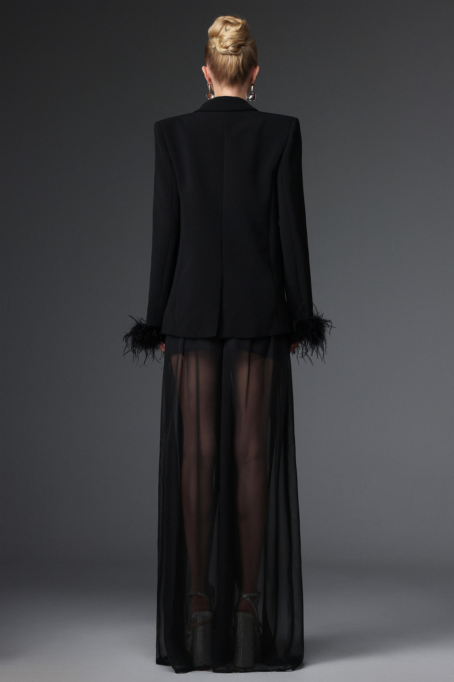 Zeren Classic Tailored Feather Cuff Blazer