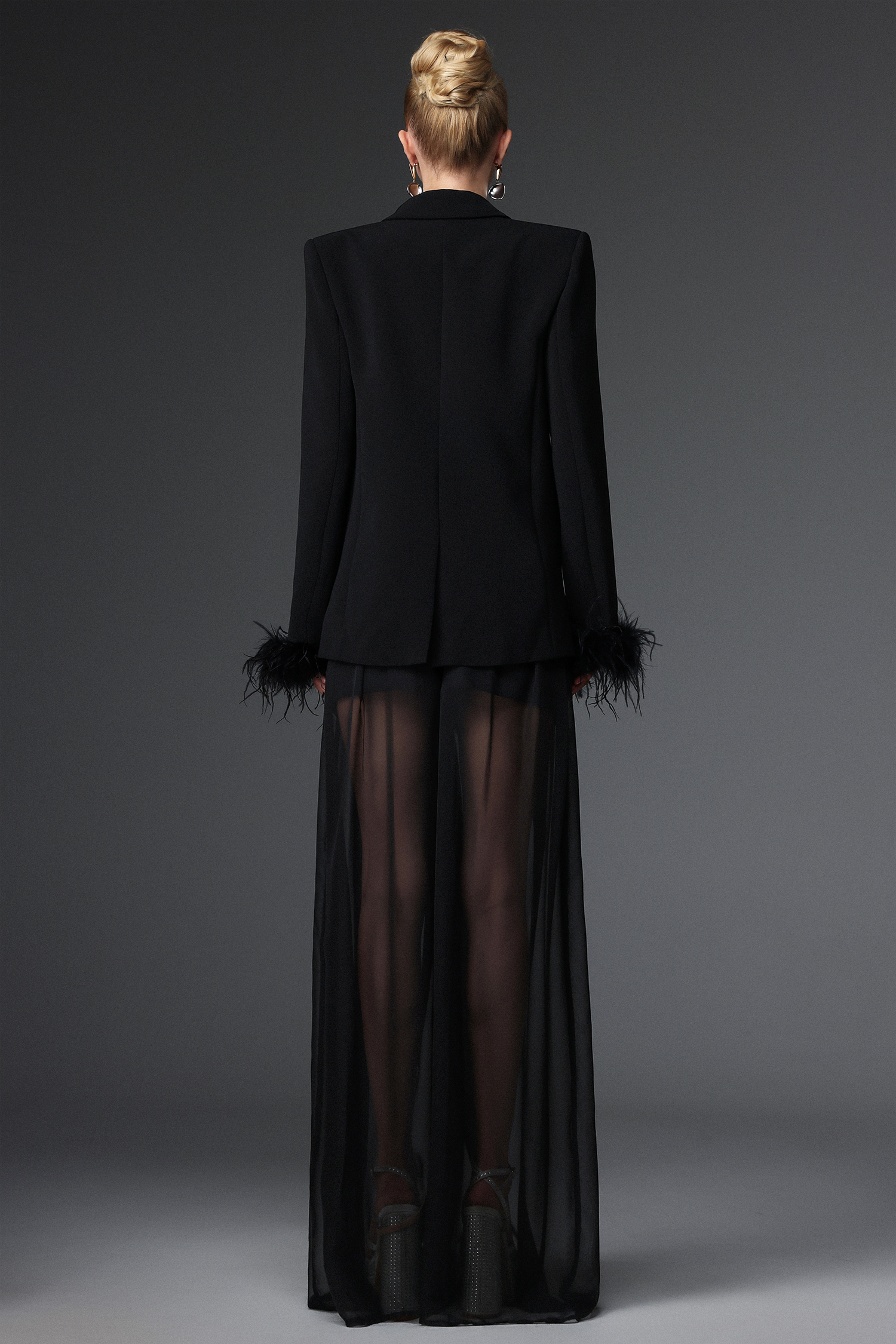 Zeren Classic Tailored Feather Cuff Blazer