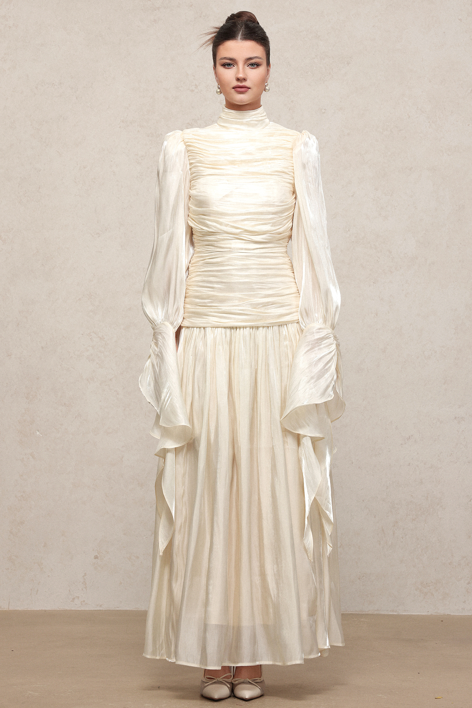 Viky Resort Waist-Defining Long Sleeve Ruched Woven Maxi Dress