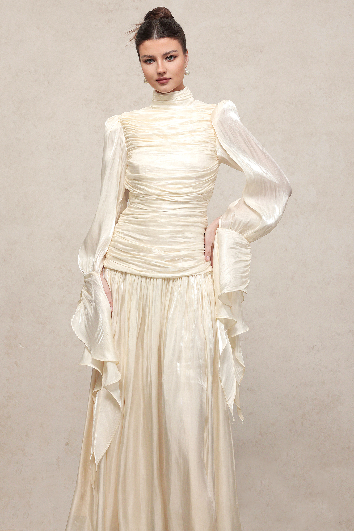 Viky Resort Waist-Defining Long Sleeve Ruched Woven Maxi Dress