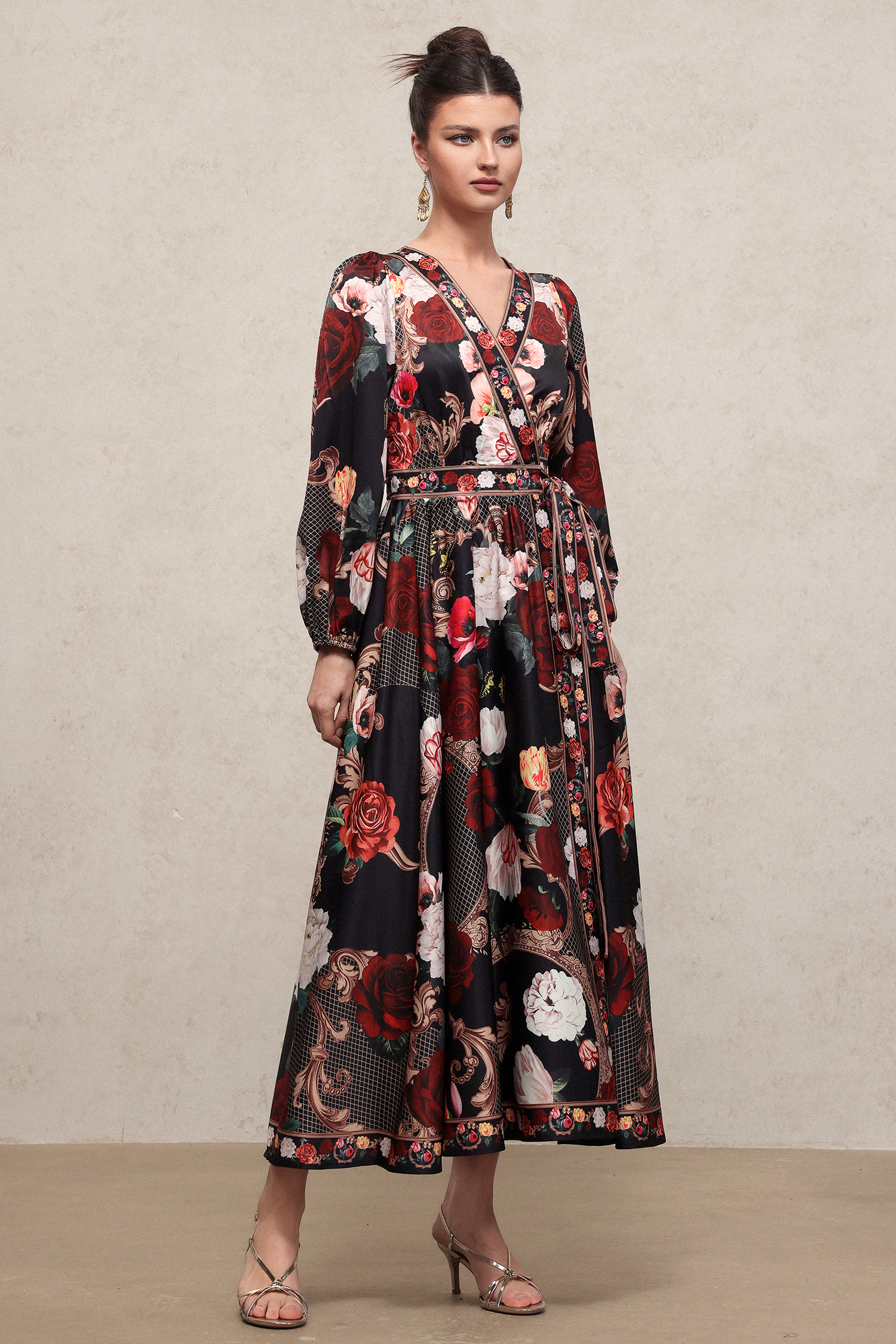 Shea Romantic Flowy Long Sleeve Floral Printed Woven Maxi Dress