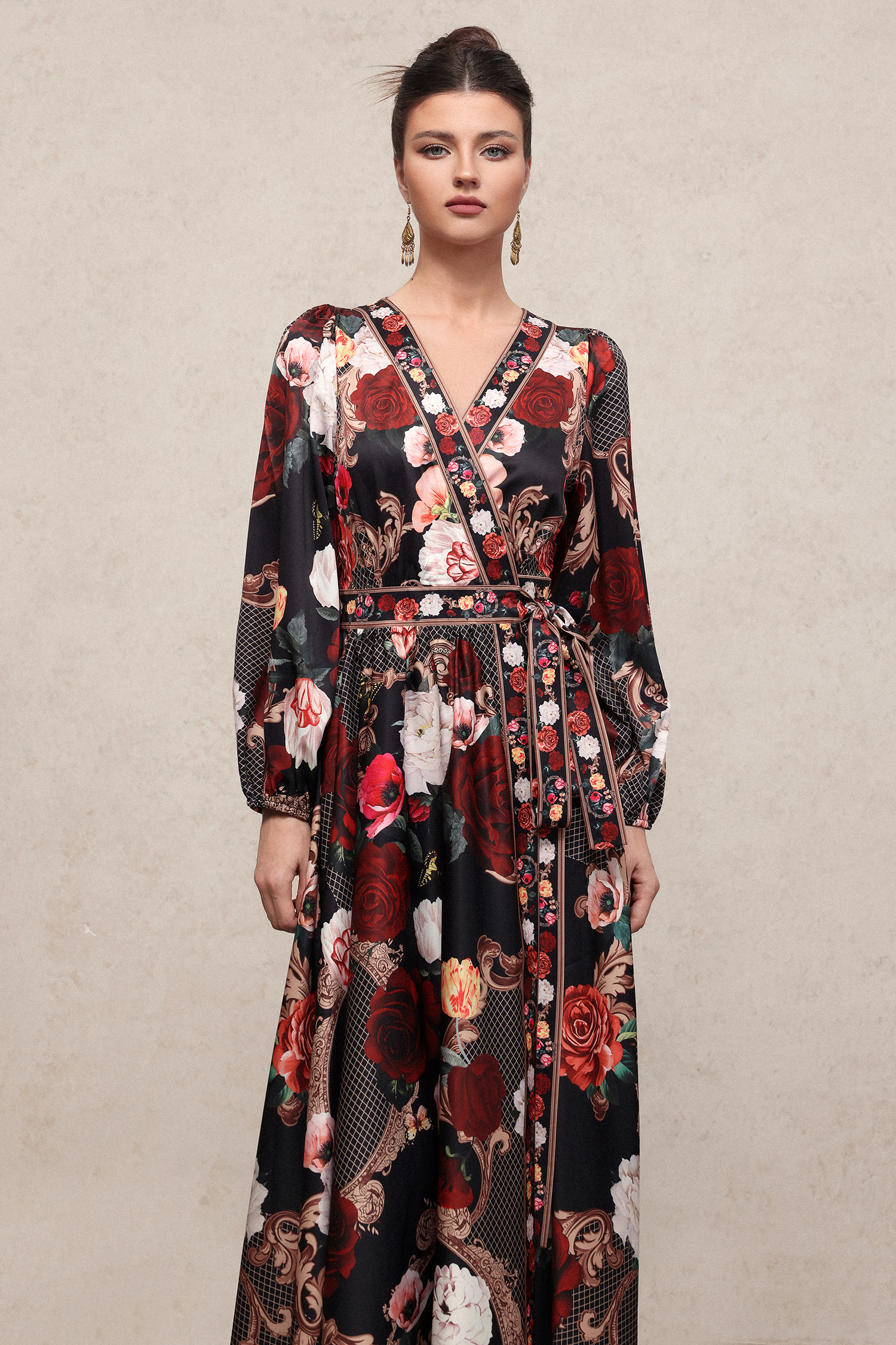 Shea Romantic Flowy Long Sleeve Floral Printed Woven Maxi Dress