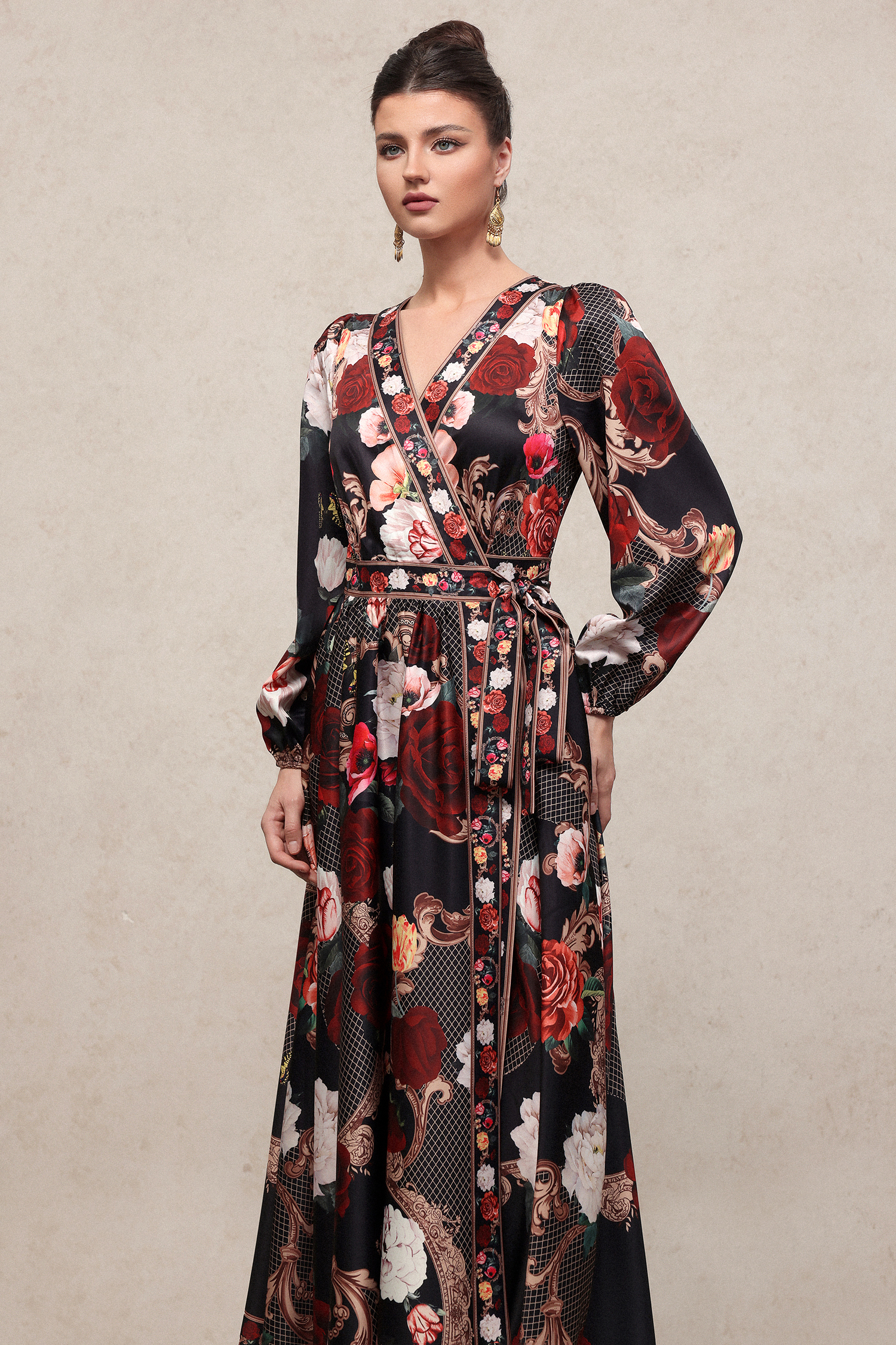 Shea Romantic Flowy Long Sleeve Floral Printed Woven Maxi Dress