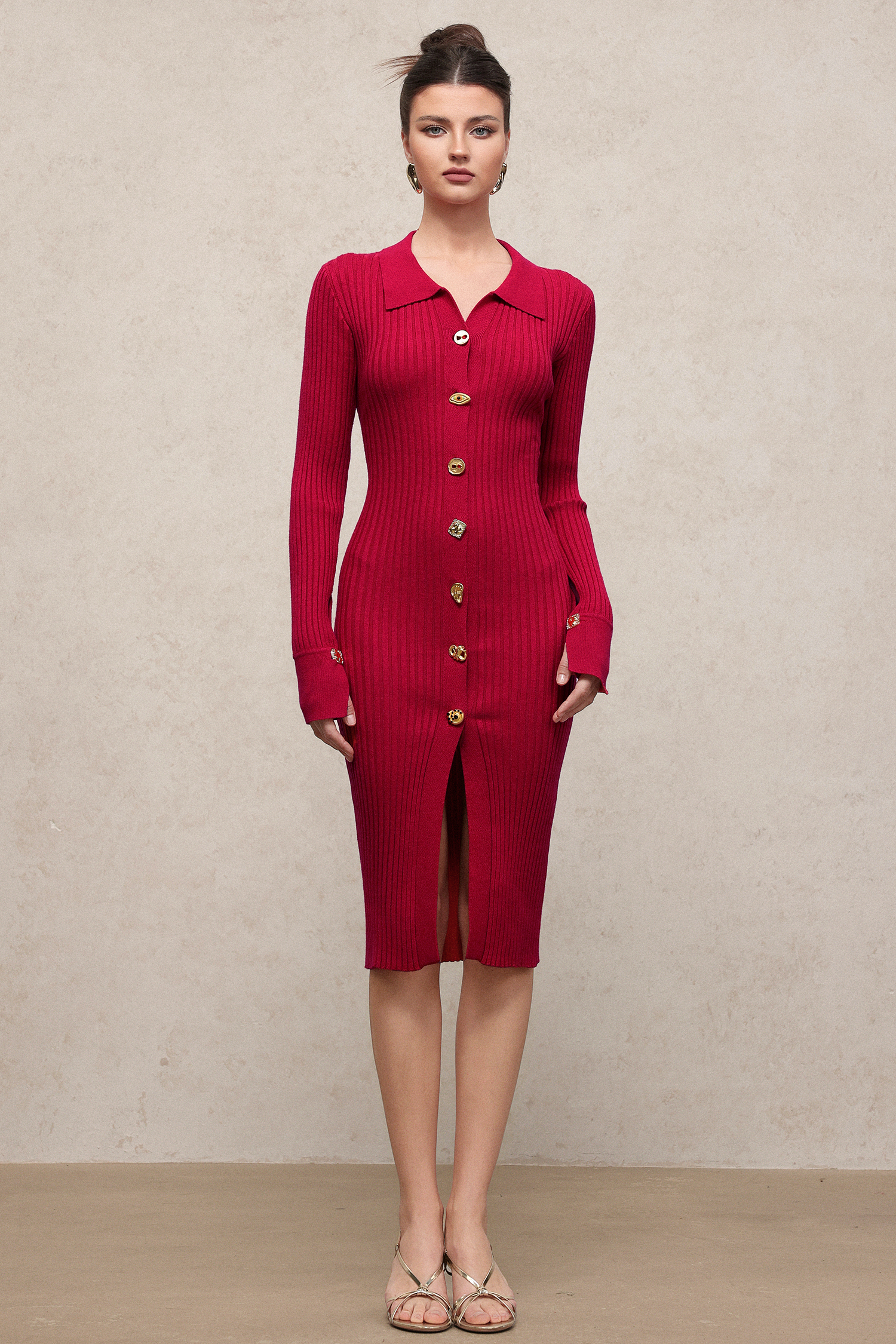 Lasa Elegant Contour Long Sleeve Metal Button Knit Maxi Dress