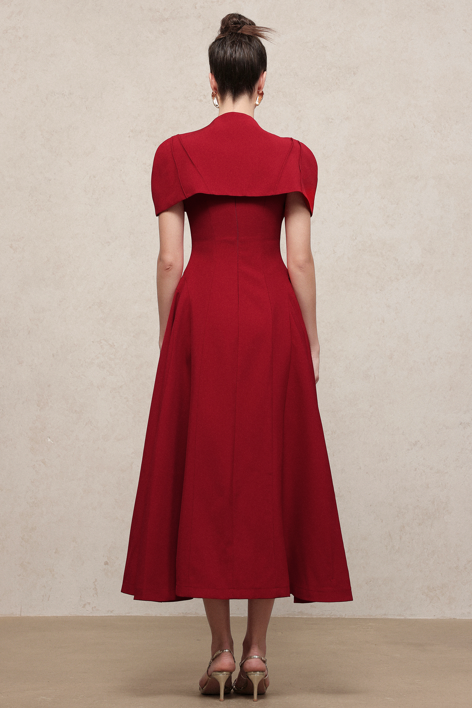 Lennon Classic Tailored Sleeveless Woven Maxi Dress And Cape Two-Piece Set