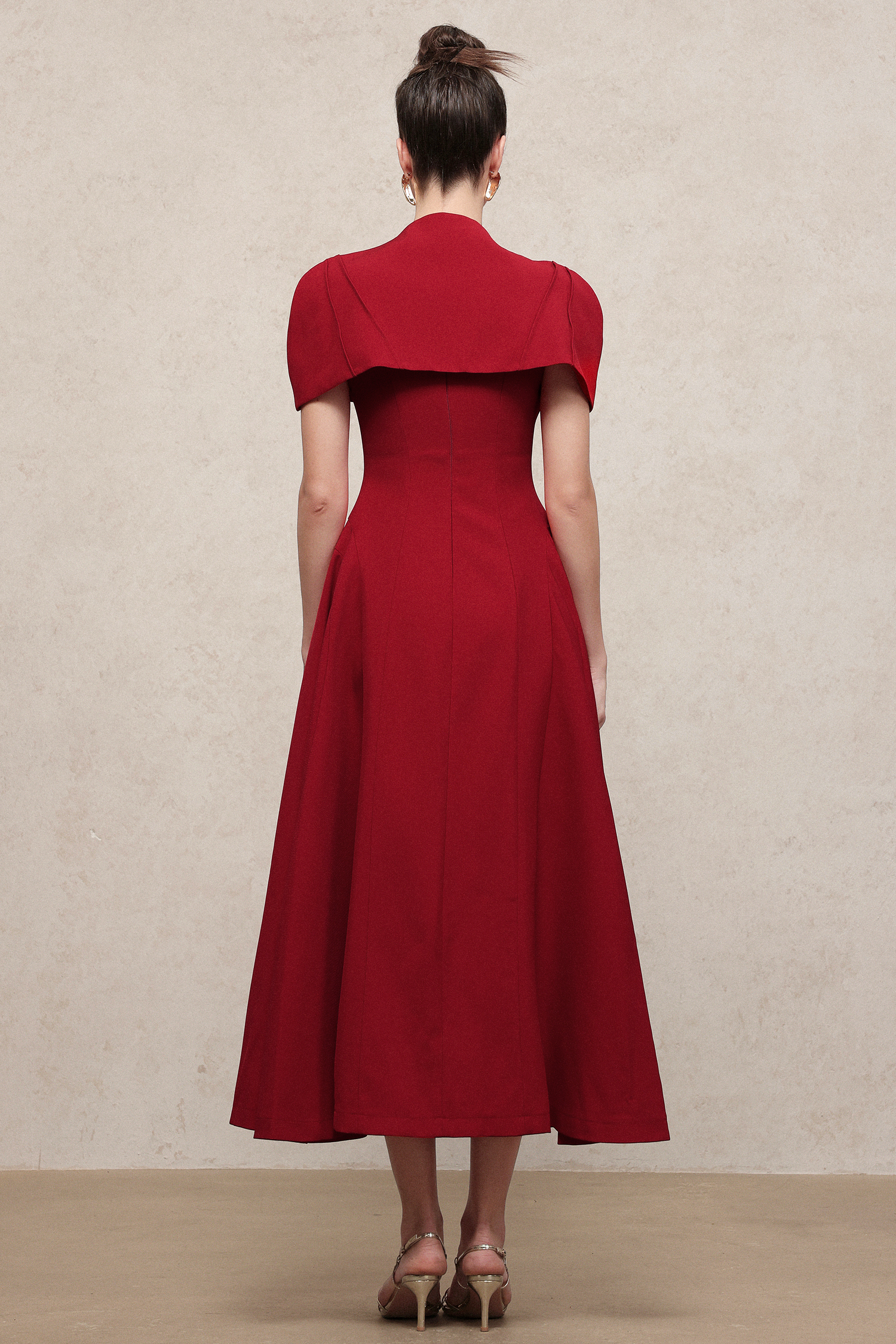 Lennon Classic Tailored Sleeveless Woven Maxi Dress And Cape Two-Piece Set