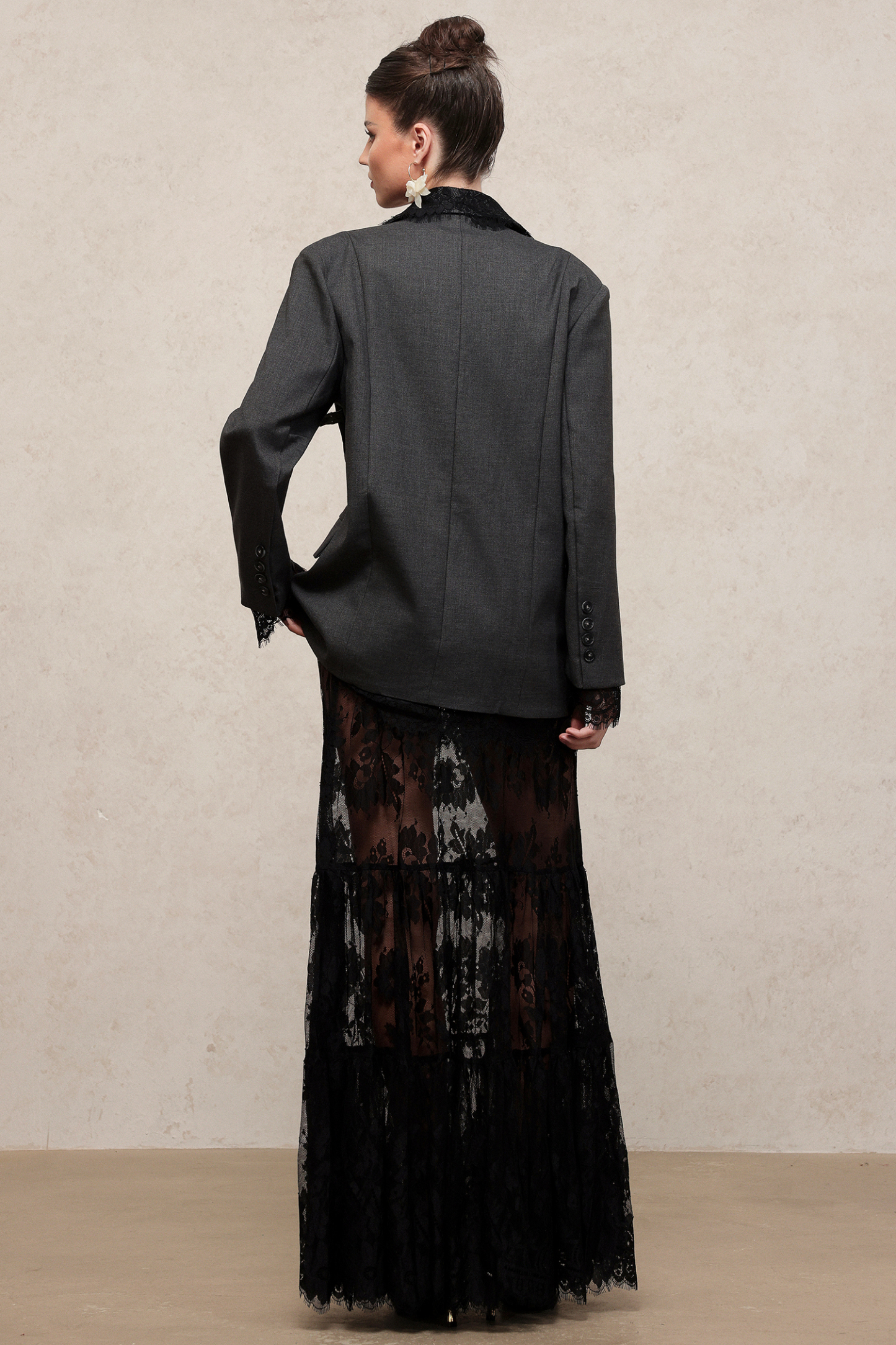 Siola Elegant Tailored Long Sleeve Lace Woven Blazer