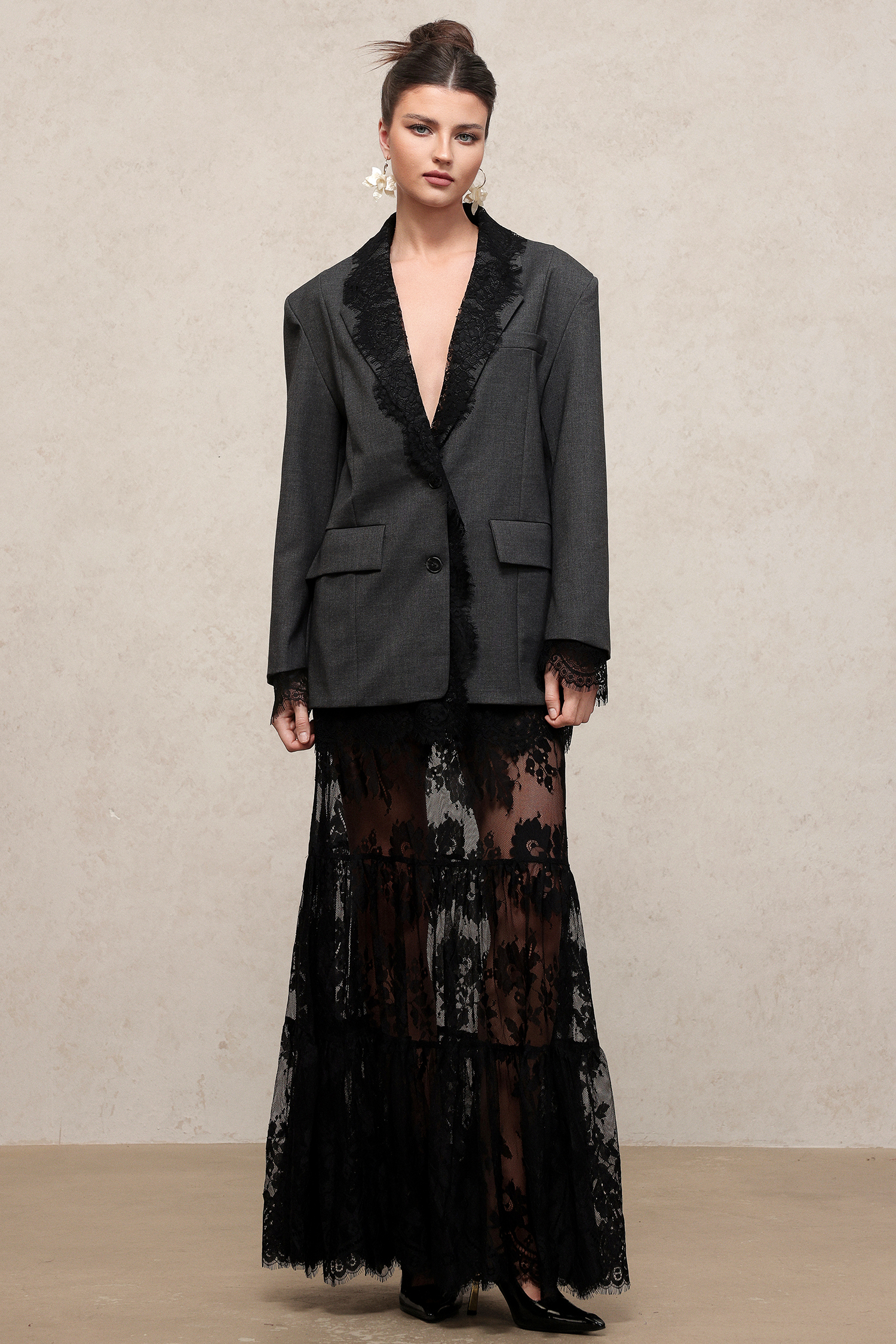 Siola Elegant Tailored Long Sleeve Lace Woven Blazer