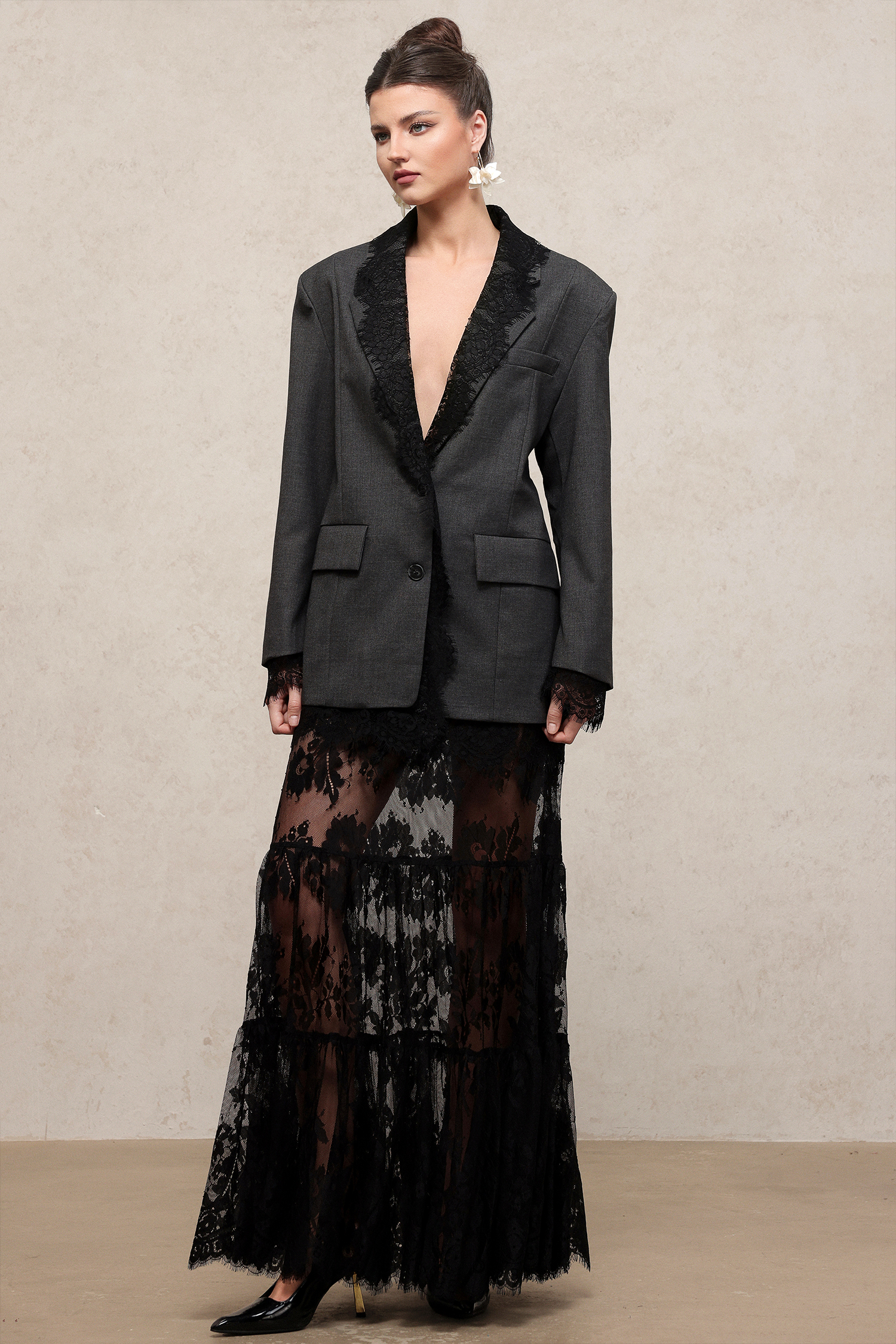Siola Elegant Tailored Long Sleeve Lace Woven Blazer