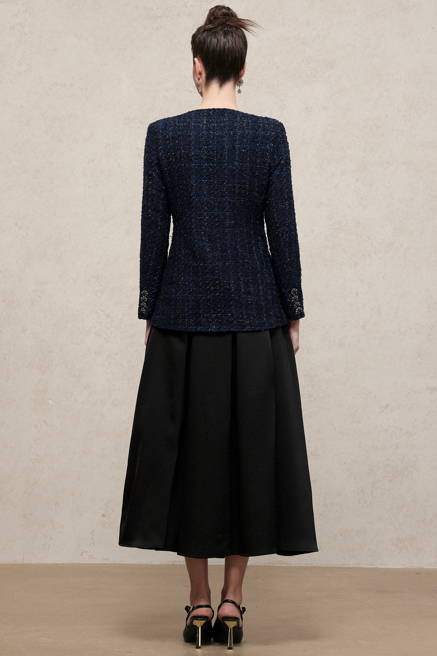 Rivka Classic Waist-Defining U Neck Long Sleeve Tweed Top